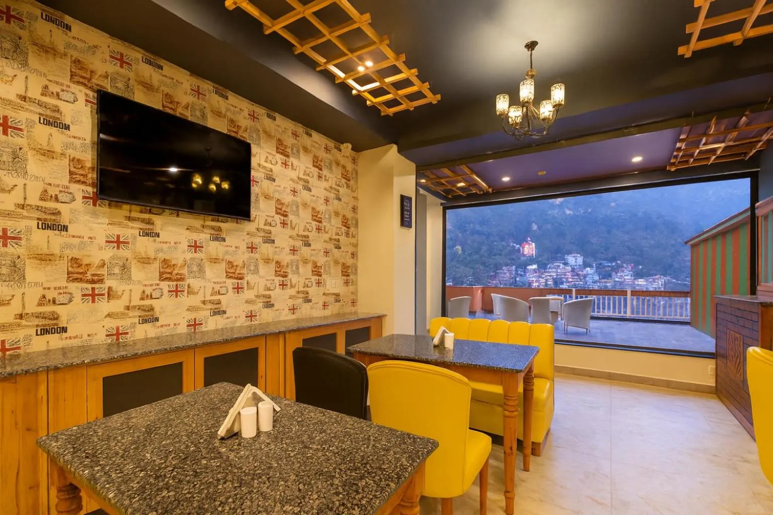 Restaurant/places to eat in Hotel Pawan Regency- Best Mountain View Hotel In McLeodganj