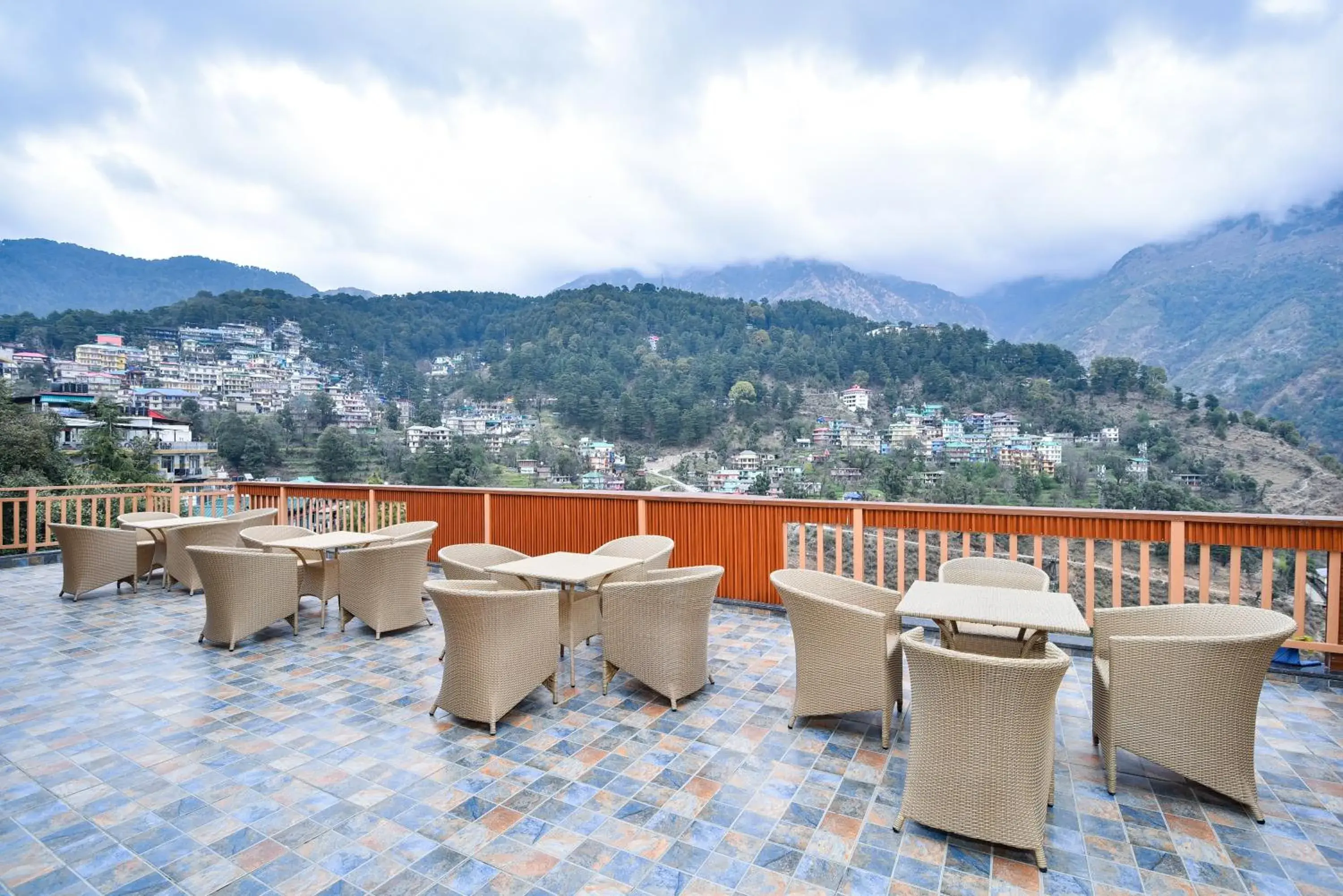 Hotel Pawan Regency- Best Mountain View Hotel In McLeodganj Hotel Pawan Regency- Best Mountain View Hotel In McLeodganj