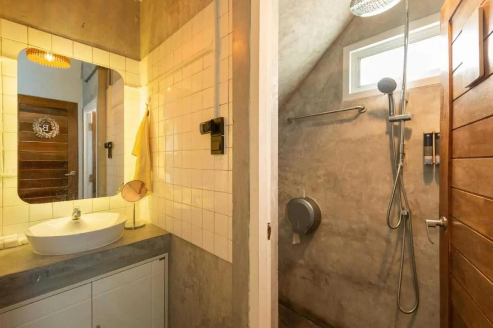 Other in Cape Ratchada.