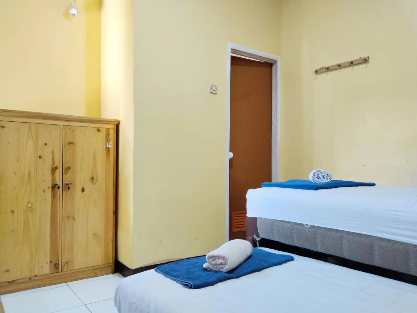 Risqia Homestay Syariah by Cocotel