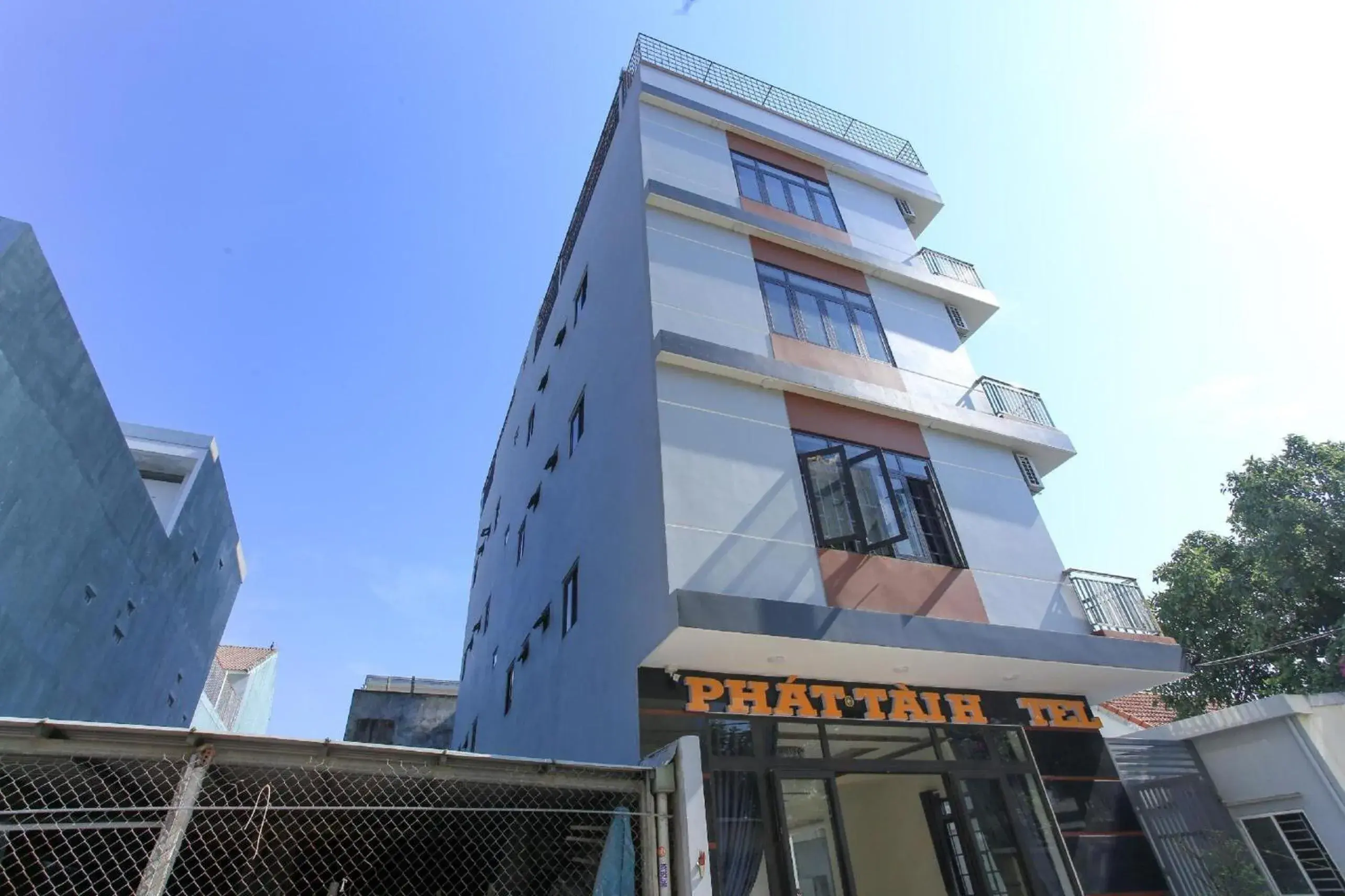 Facade/entrance in Phat Tai Hotel And Apartment Facade/entrance in Phat Tai Hotel And Apartment