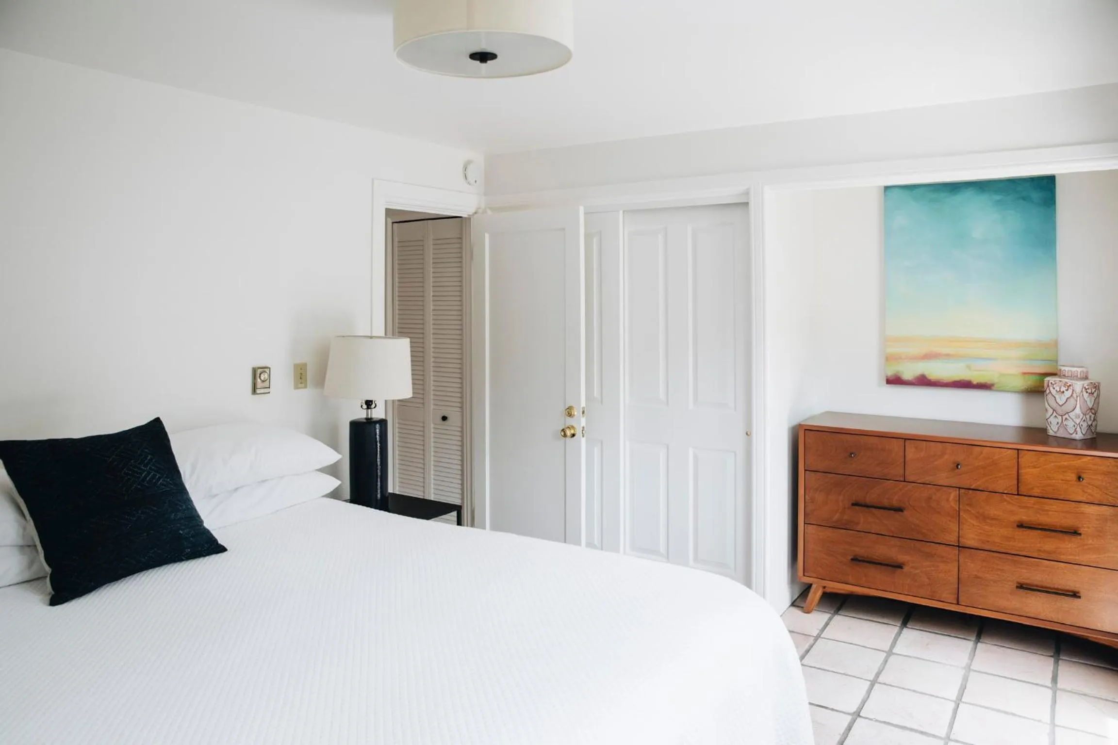 Bedroom, Bed in Cottage Inn & Spa