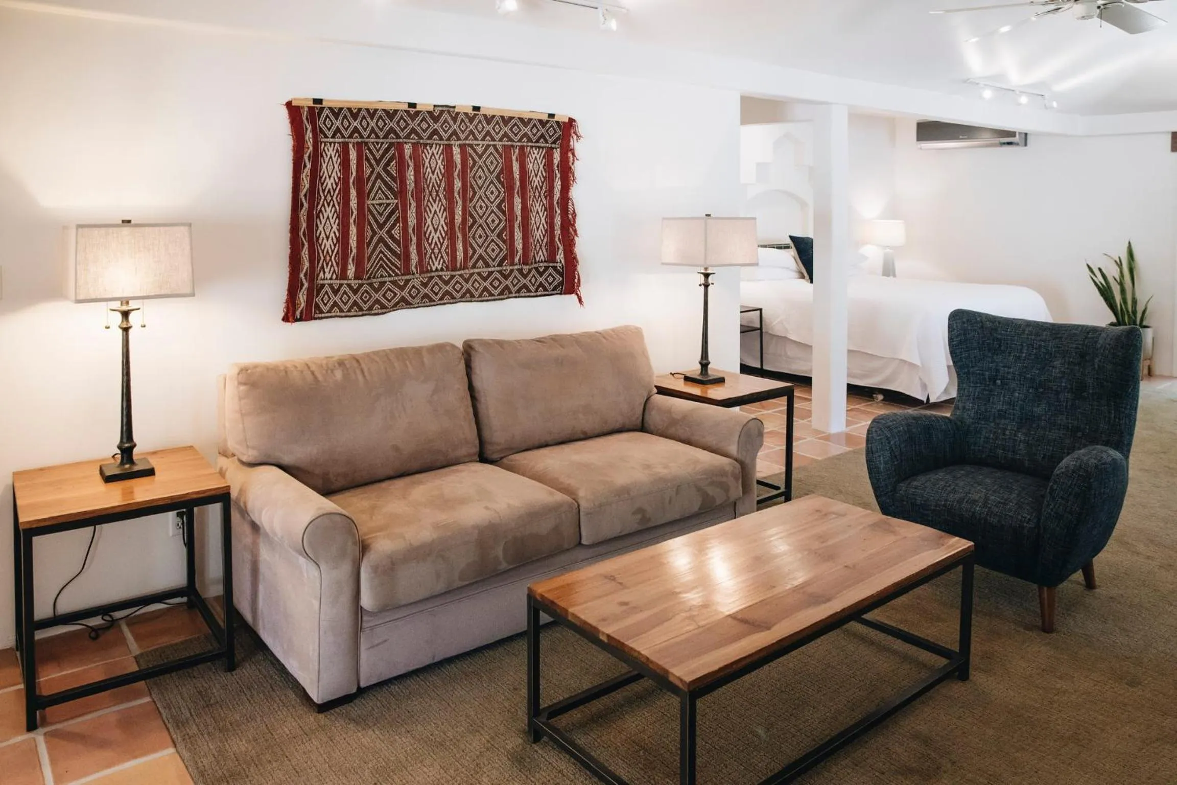 Day in Cottage Inn & Spa