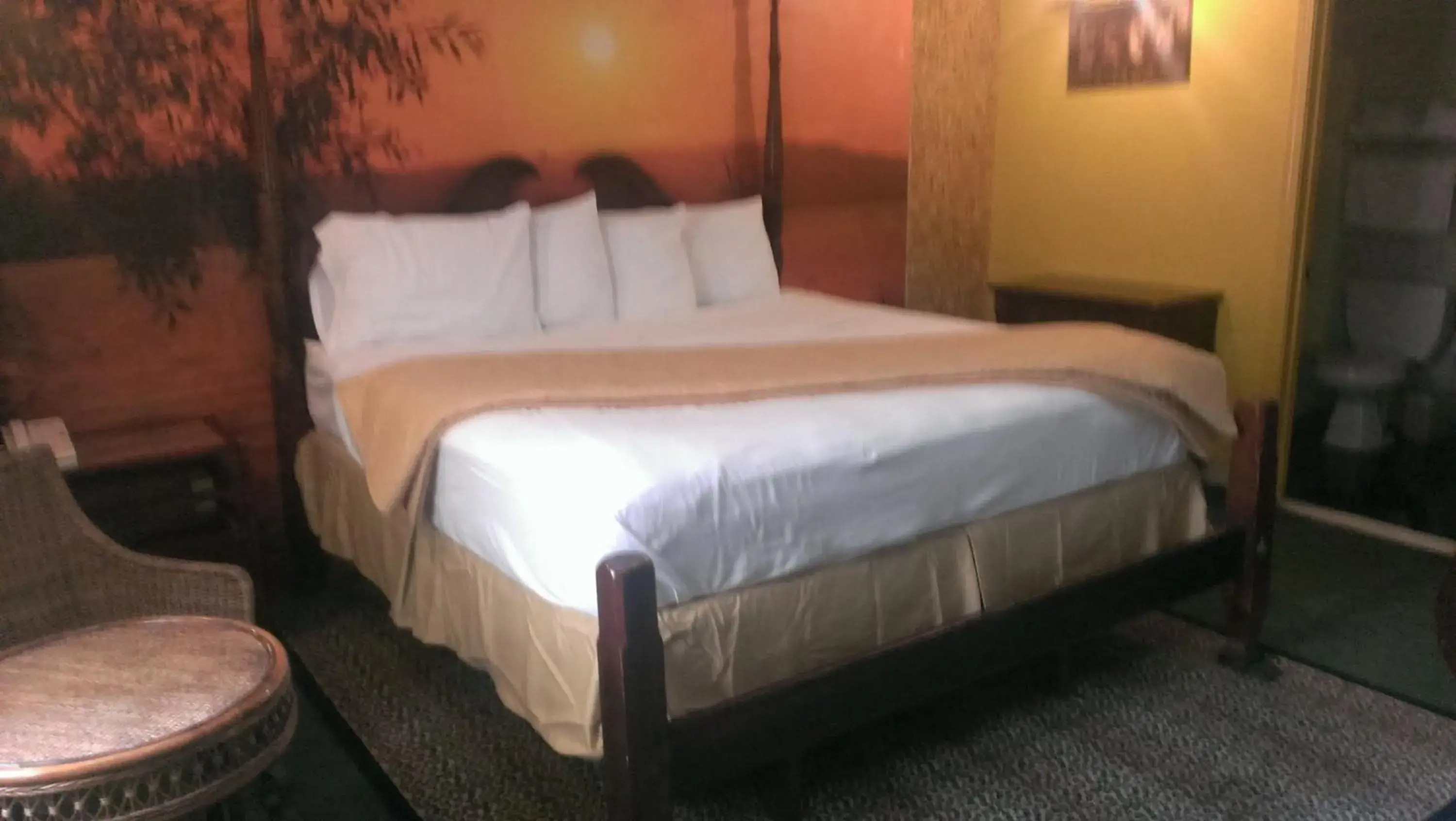 King Room with Spa Bath in Branford Motel King Room with Spa Bath in Branford Motel