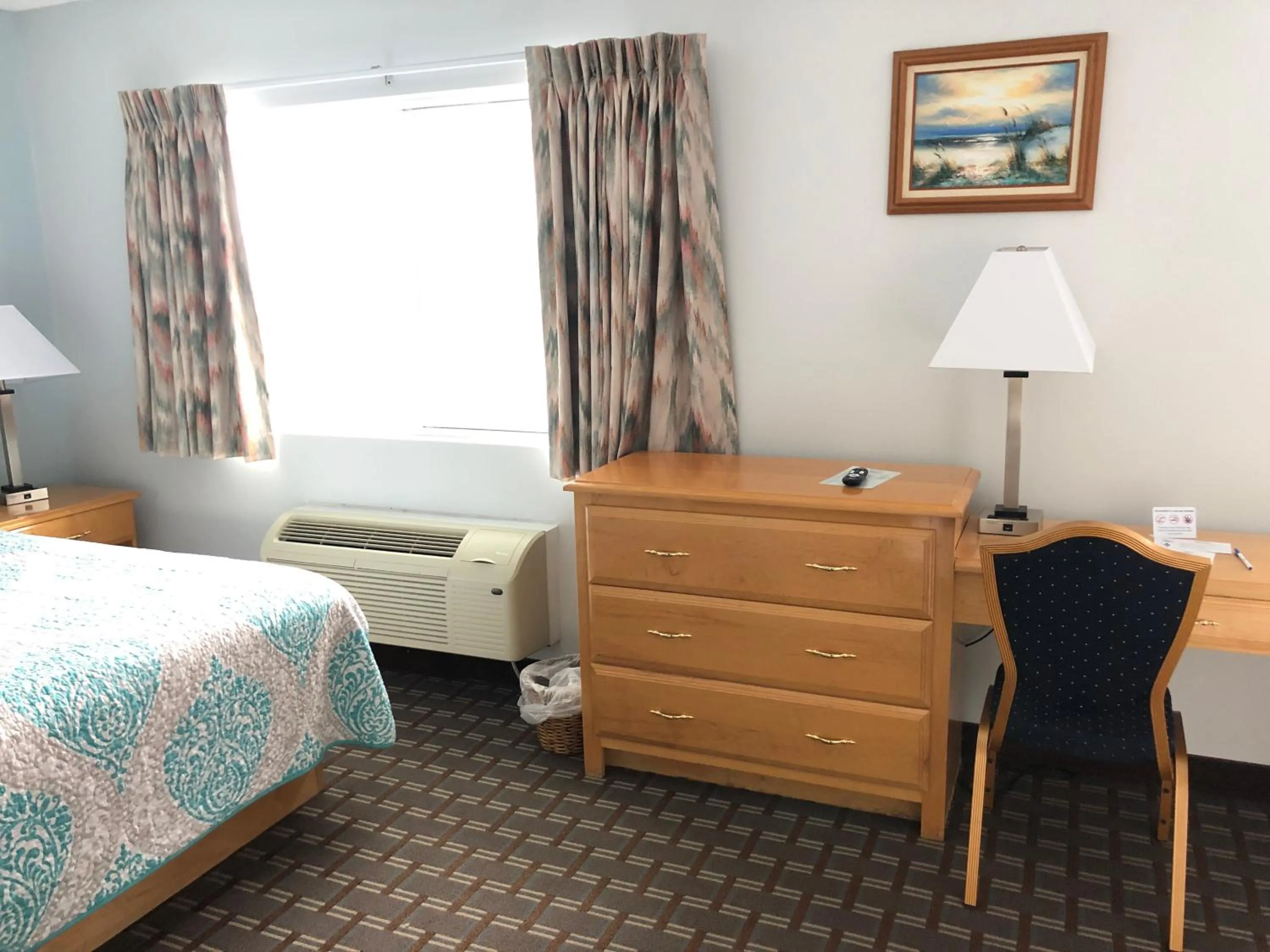 Bedroom, Bed in The Atlantic House