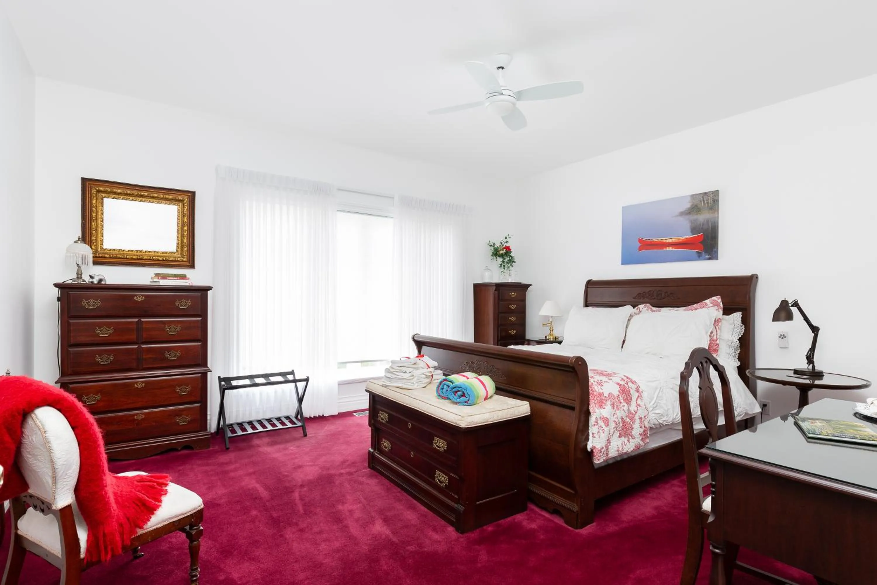 Photo of the whole room, Bed in Greystone on Golden Lake