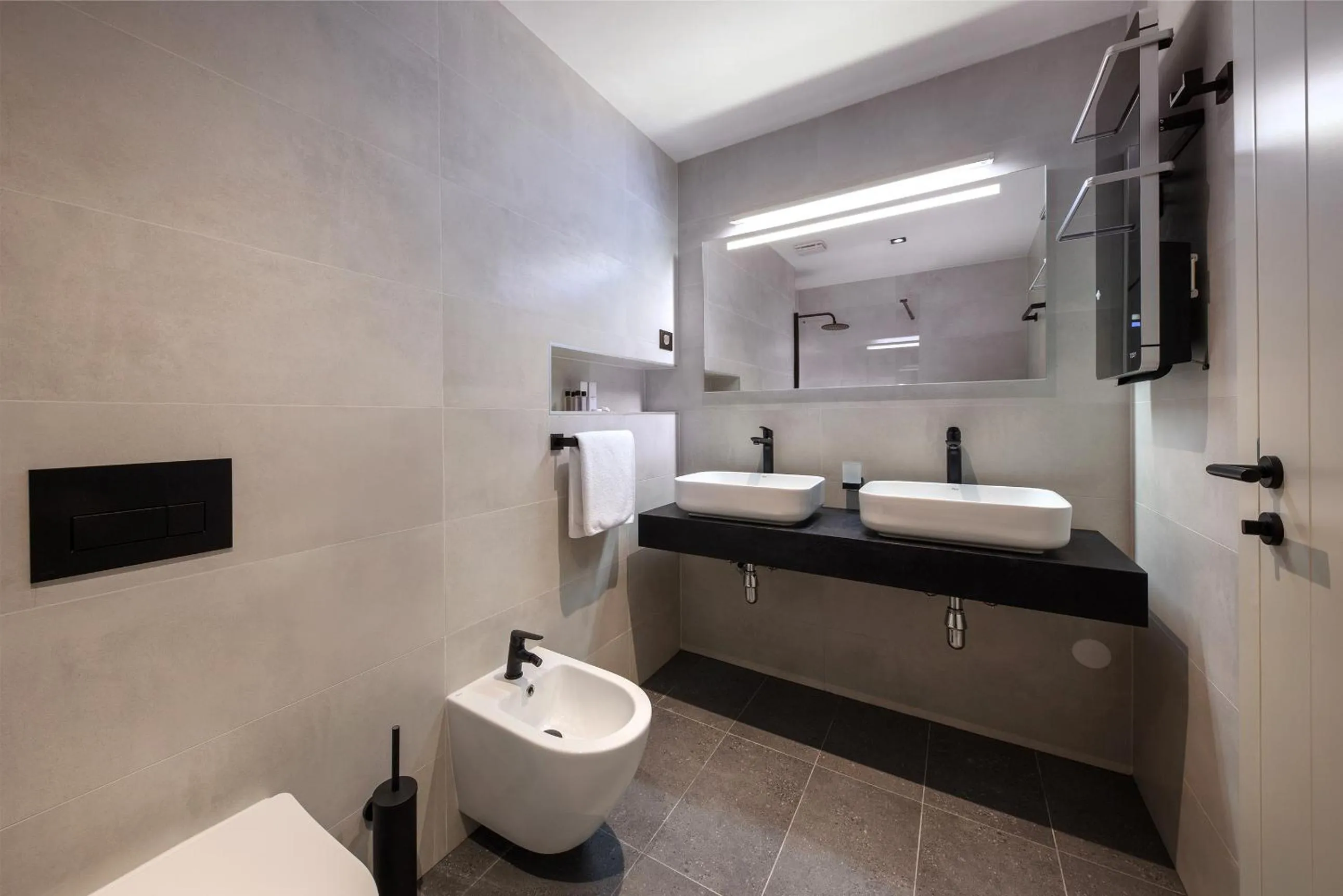 Toilet, Bed in SeeSea Hotel