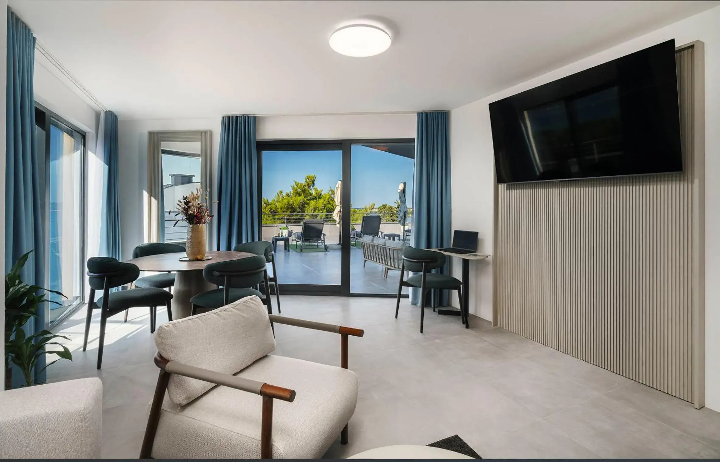 Presidential Suite in SeeSea Hotel Presidential Suite in SeeSea Hotel