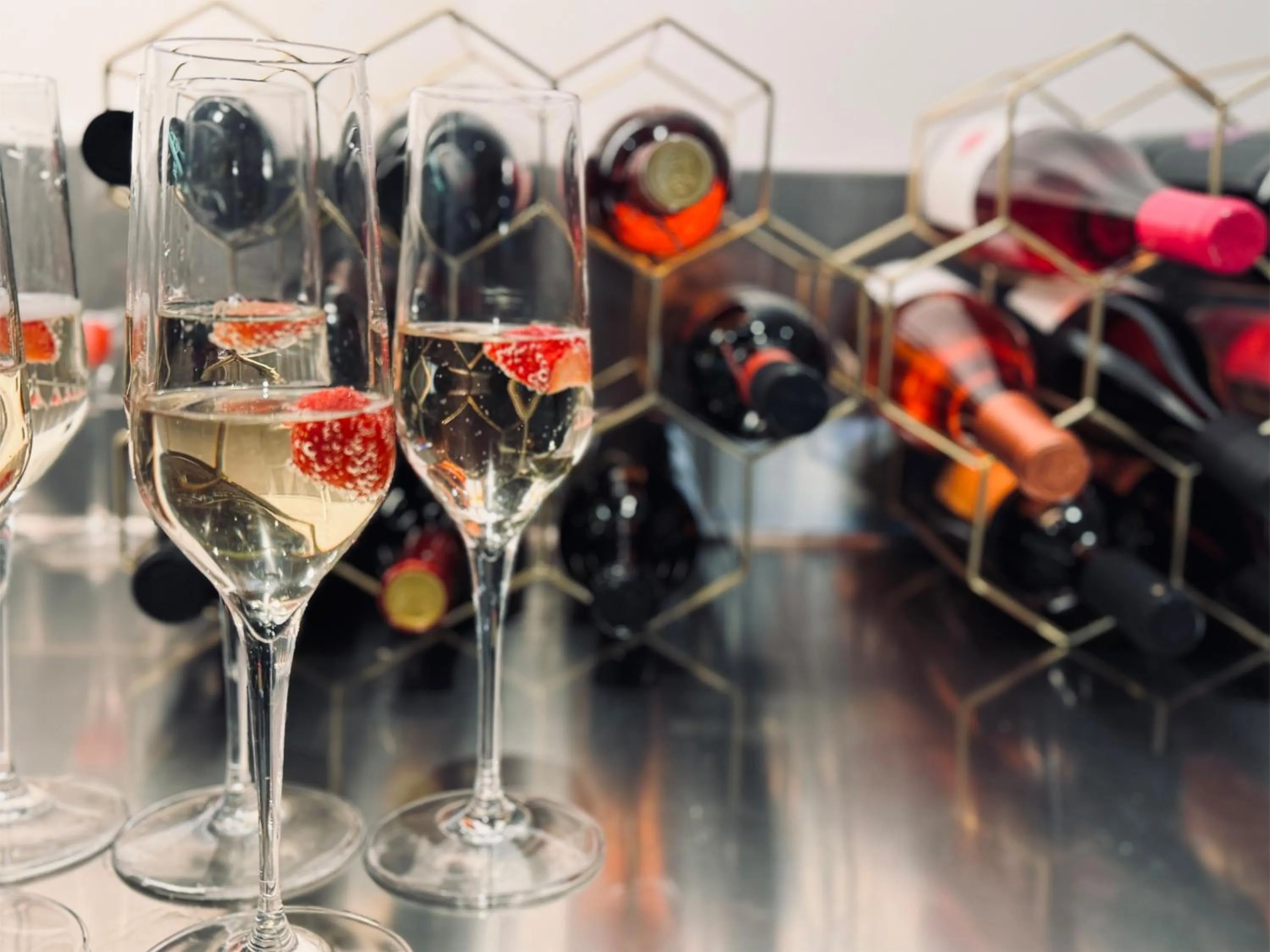 Restaurant/places to eat in SeeSea Hotel