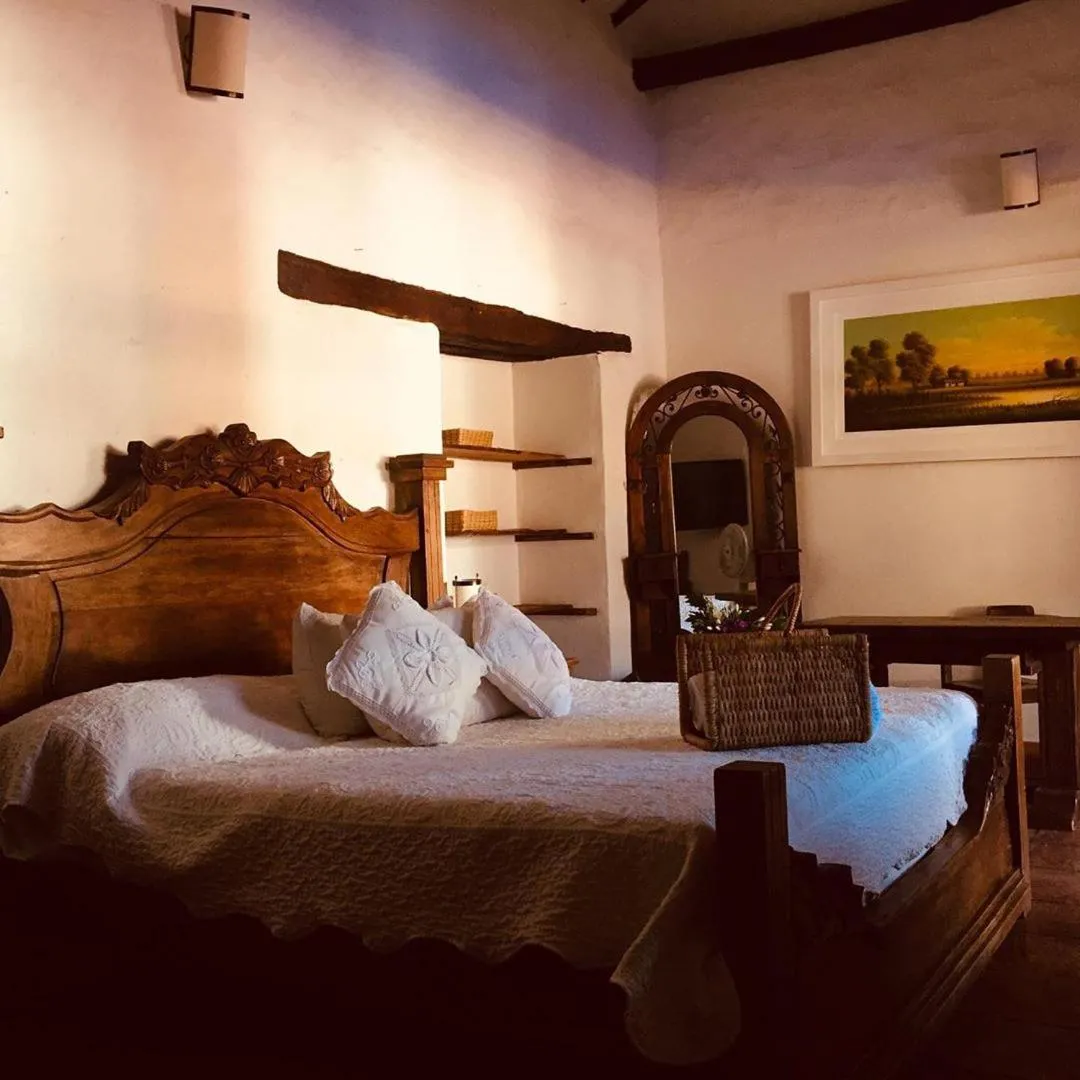 Deluxe King Suite - single occupancy in La Serrana Casa Boutique Spa