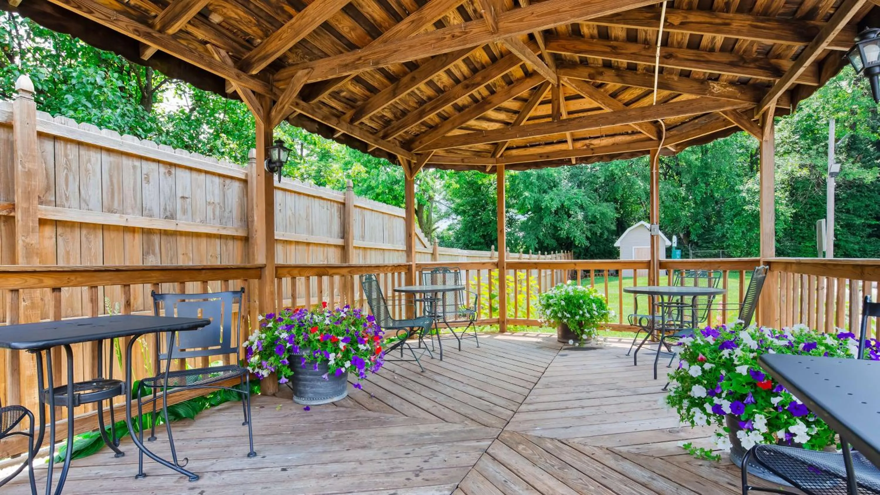 Property building in SureStay Hotel by Best Western Bardstown General Nelson