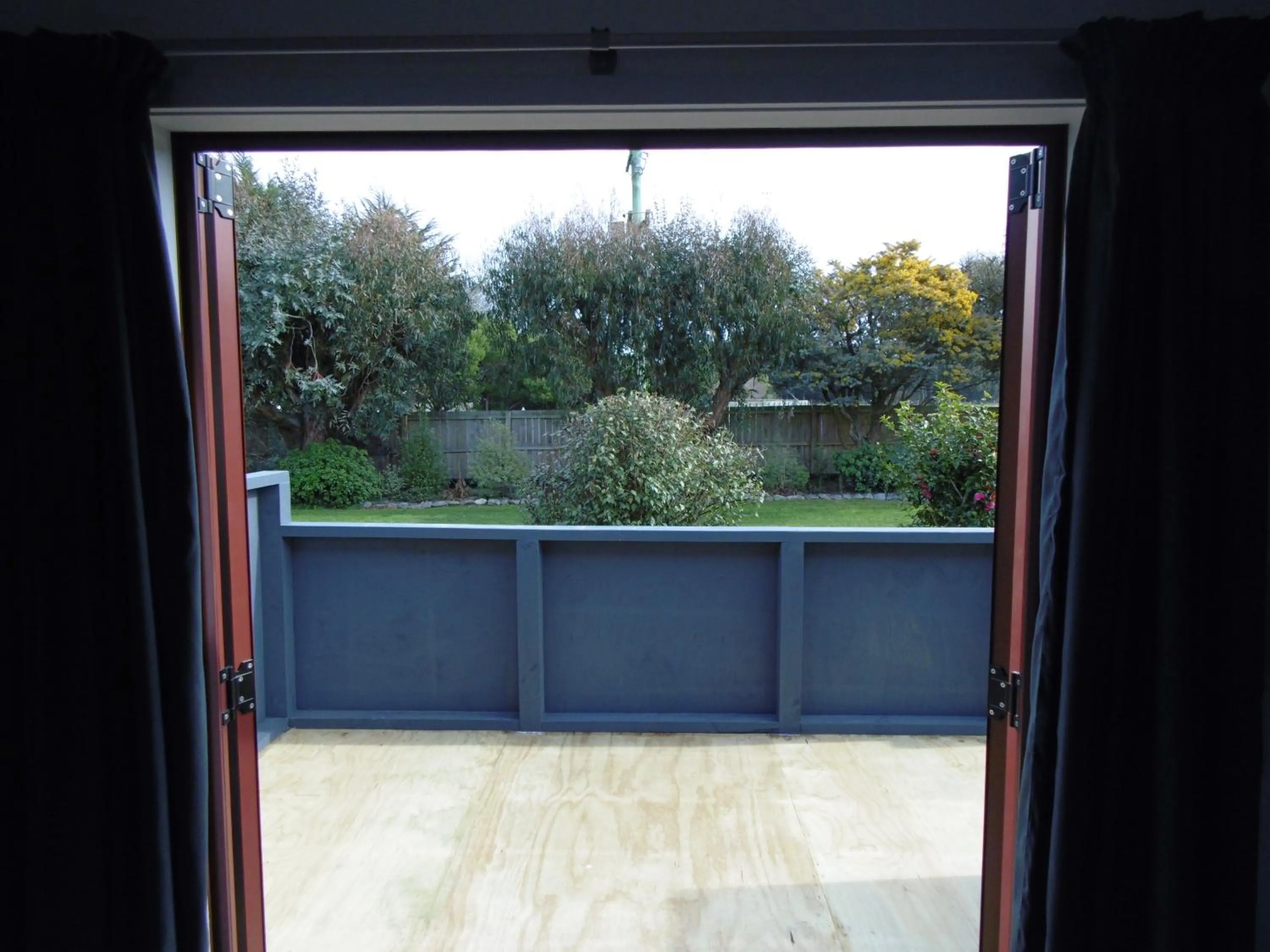 Garden in Glenavys Waitaki River Motor Camp