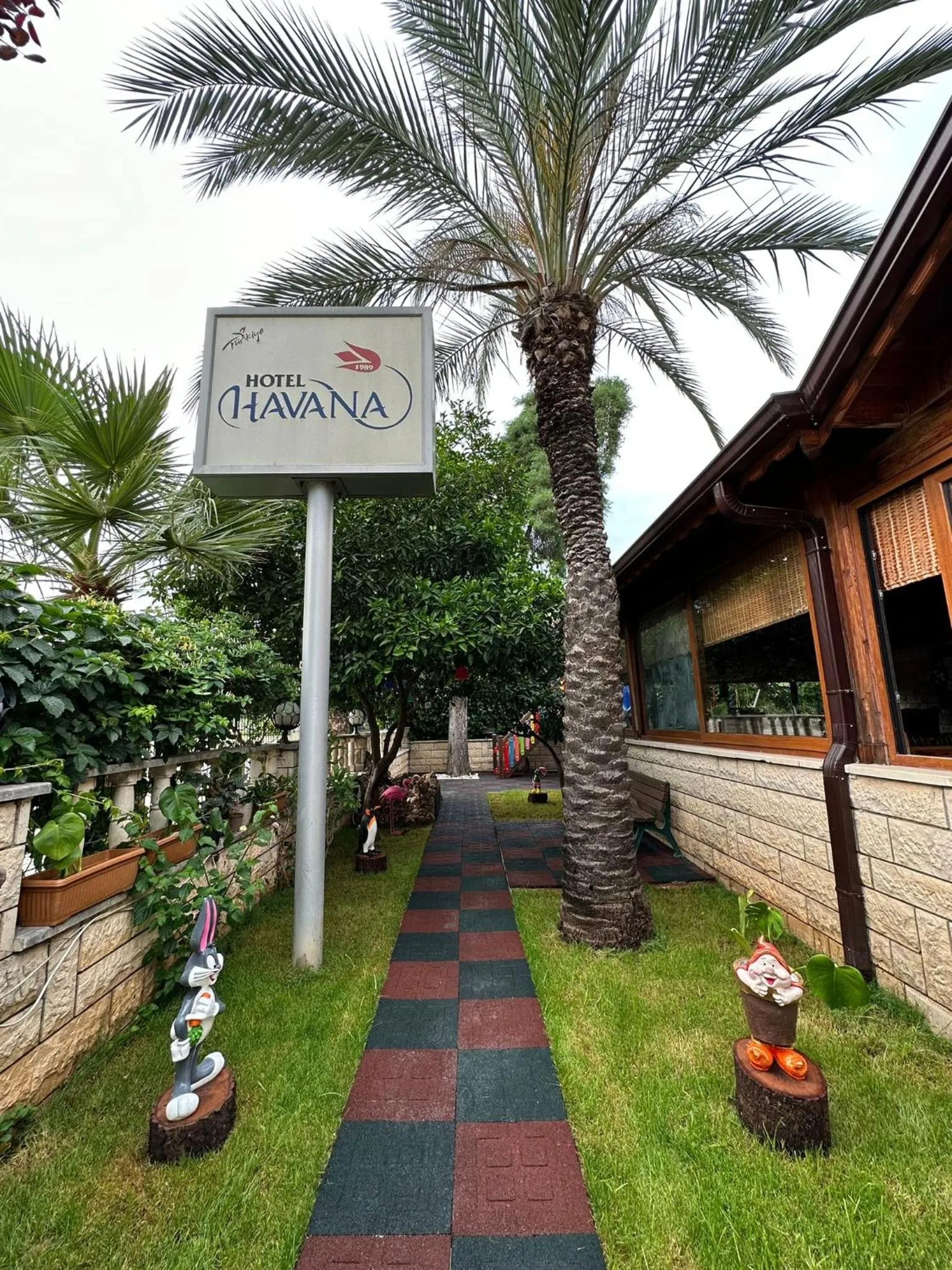 Property building in HAVANA HOTEL