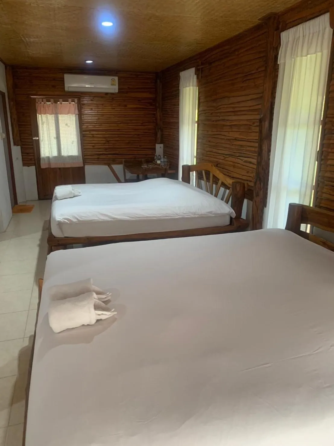Bed in Panya Garden Resort