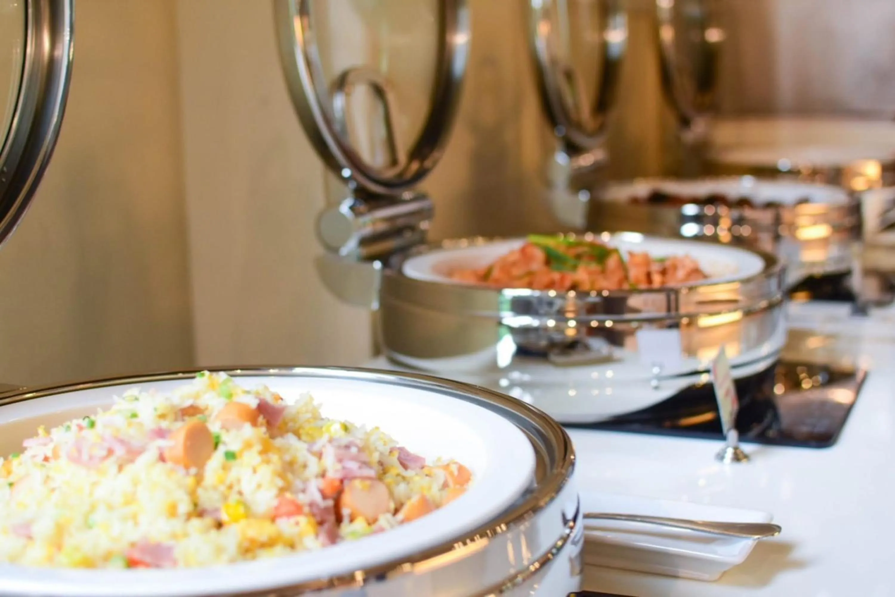 Restaurant/places to eat in Balcony Courtyard Sriracha Hotel & Serviced Apartments