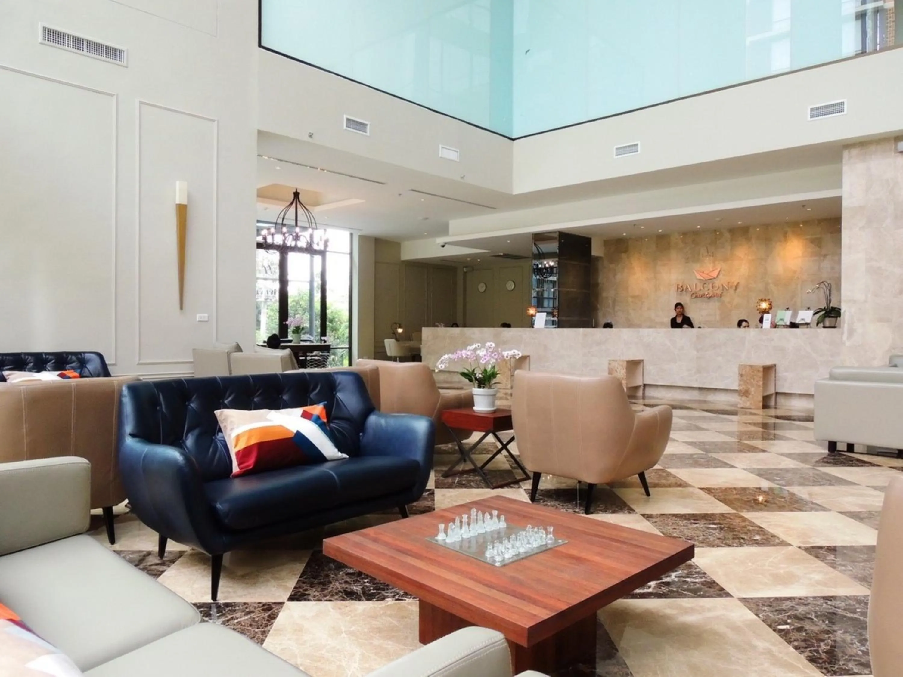 Lobby or reception in Balcony Courtyard Sriracha Hotel & Serviced Apartments