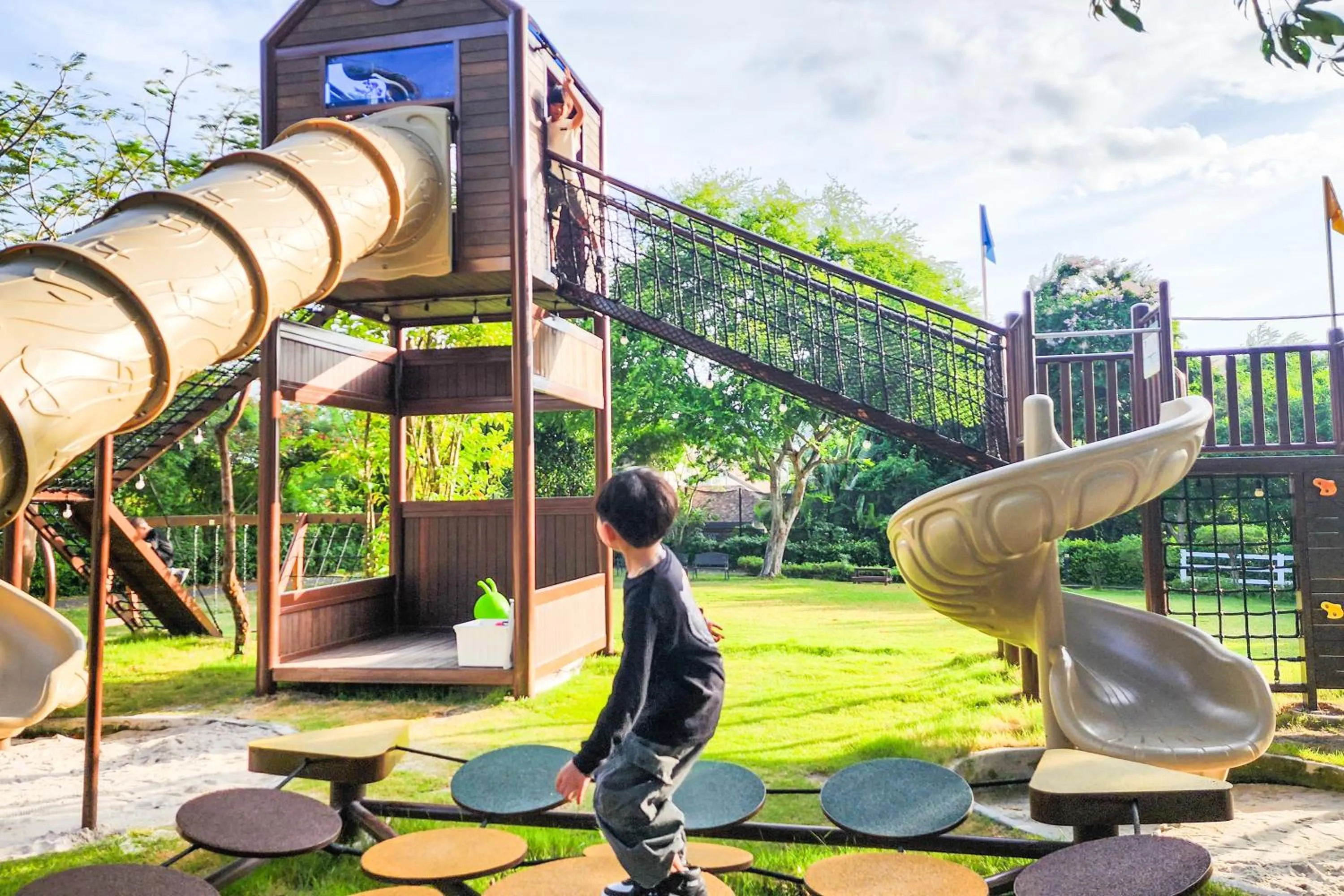 Children play ground in Balcony Courtyard Sriracha Hotel & Serviced Apartments
