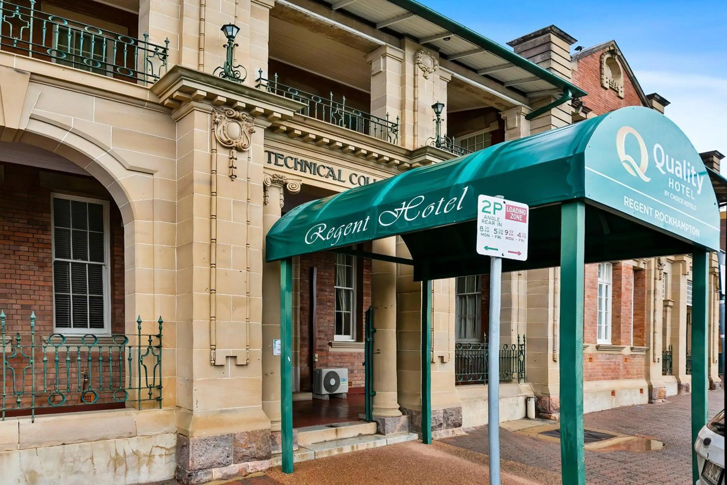 Property building in Quality Hotel Regent Rockhampton