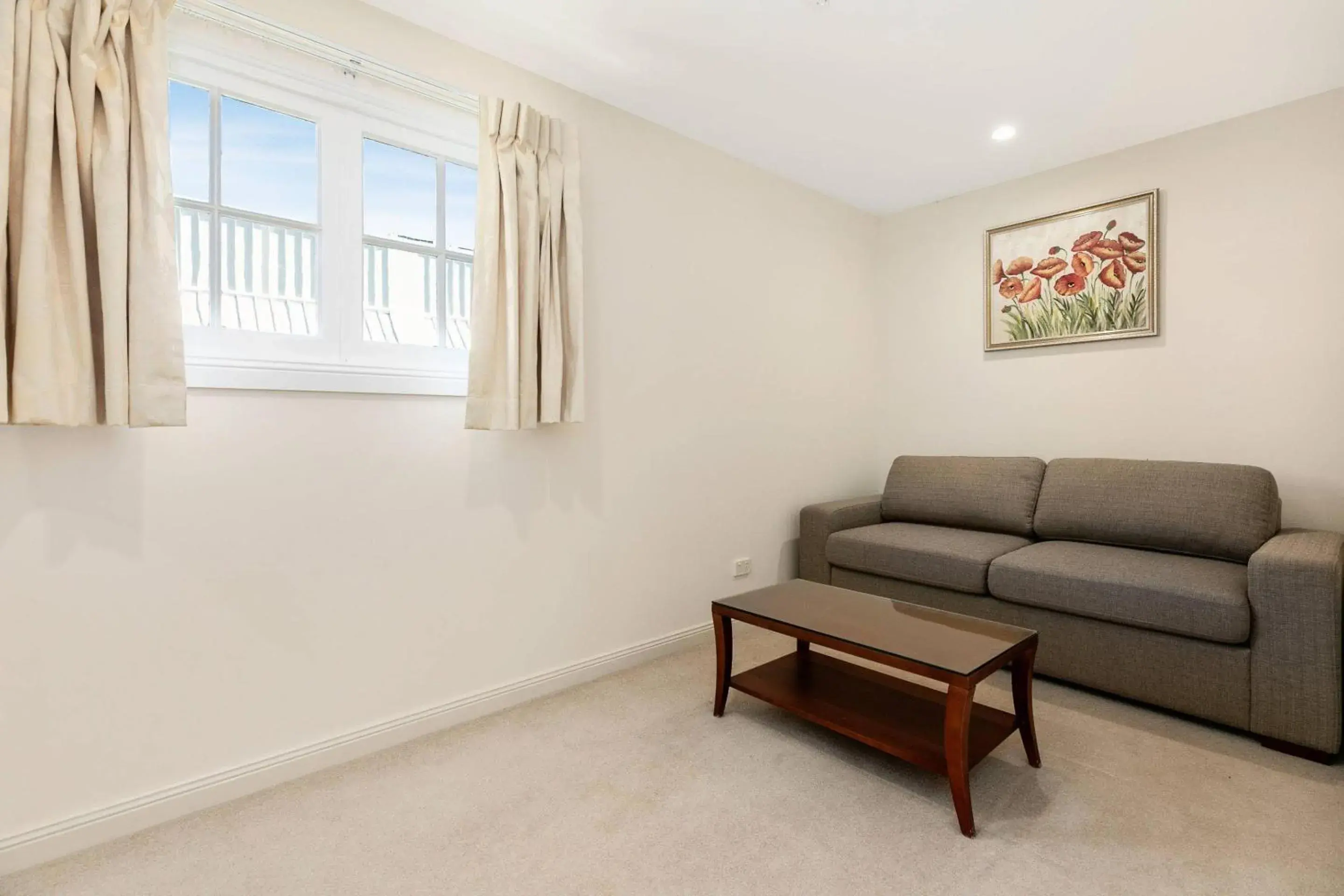 Bedroom in Quality Hotel Regent Rockhampton Bedroom in Quality Hotel Regent Rockhampton