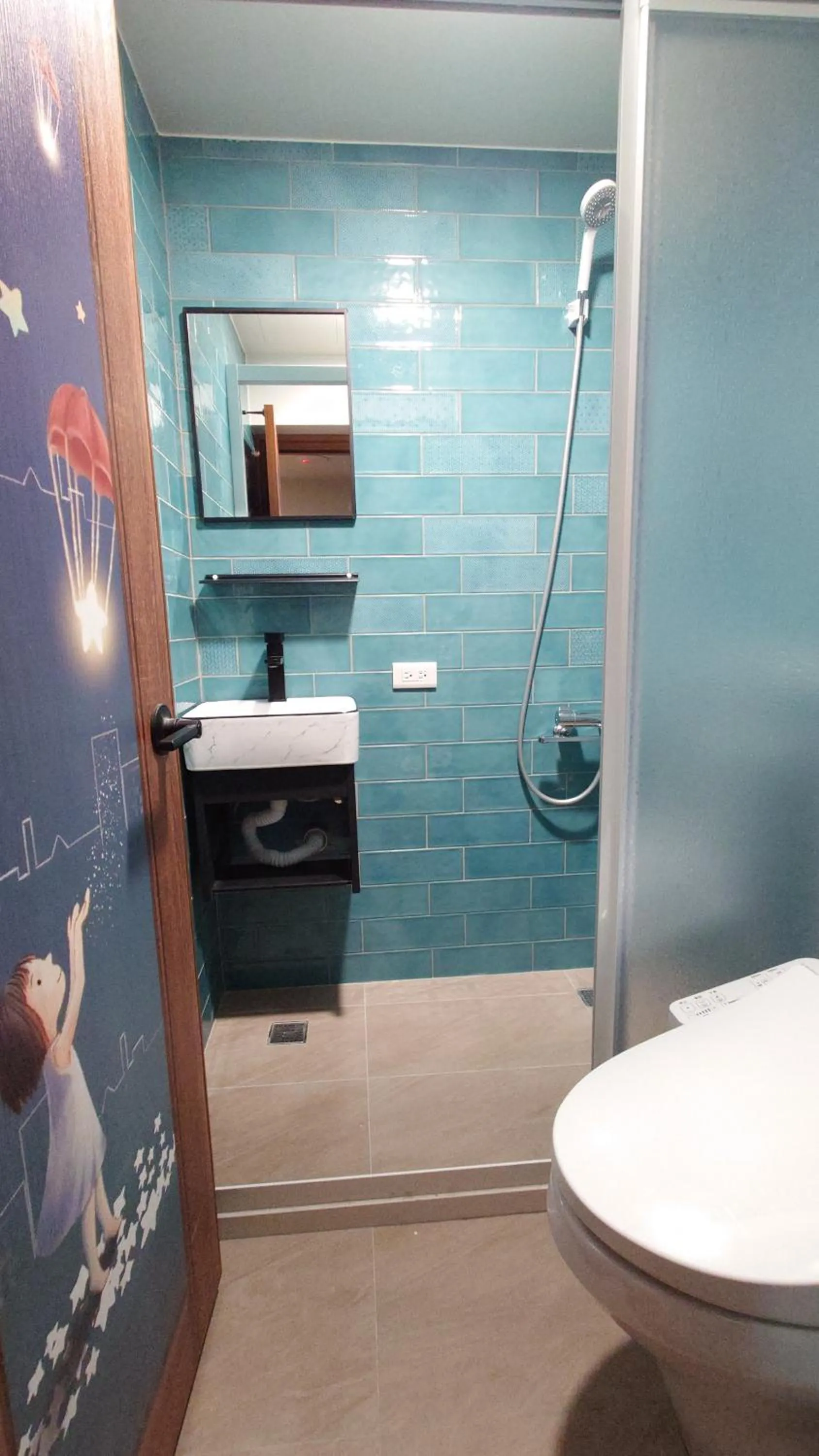 Bathroom in Formosa 101