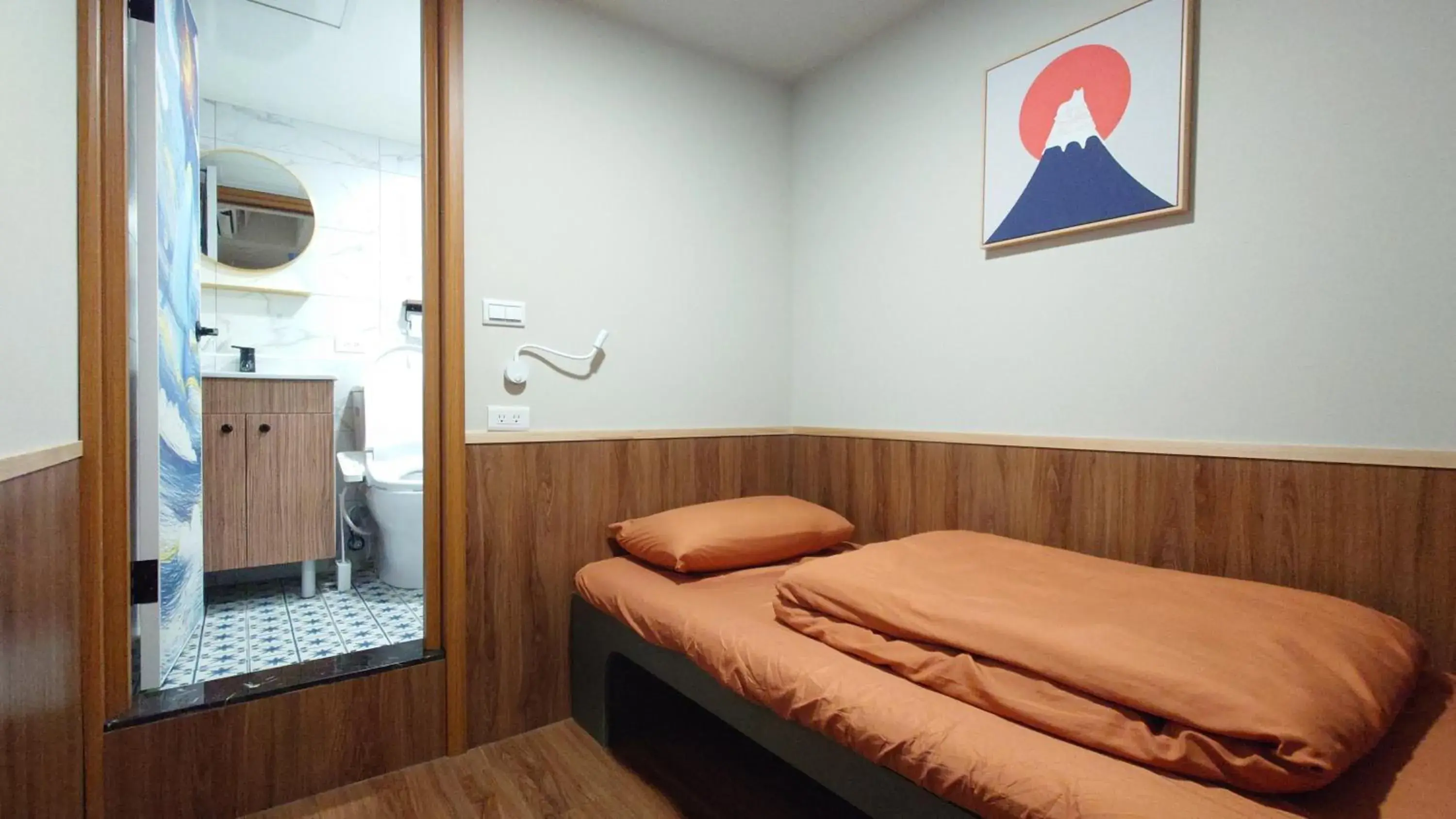 Photo of the whole room, Bed in Formosa 101 Photo of the whole room, Bed in Formosa 101