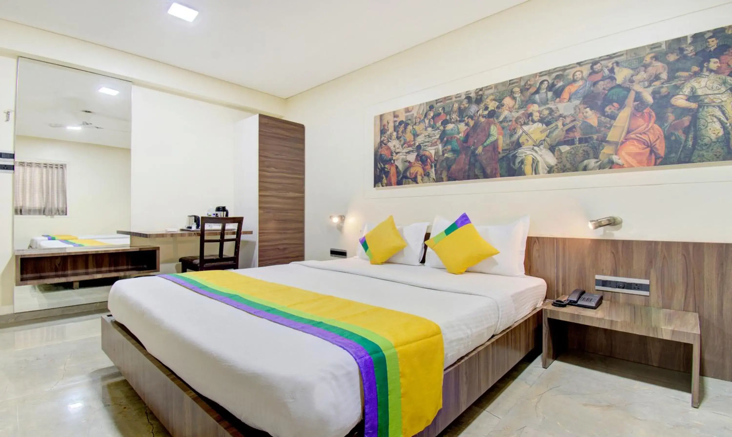 Bedroom, Bed in Treebo Lalaji's Executive Bedroom, Bed in Treebo Lalaji's Executive