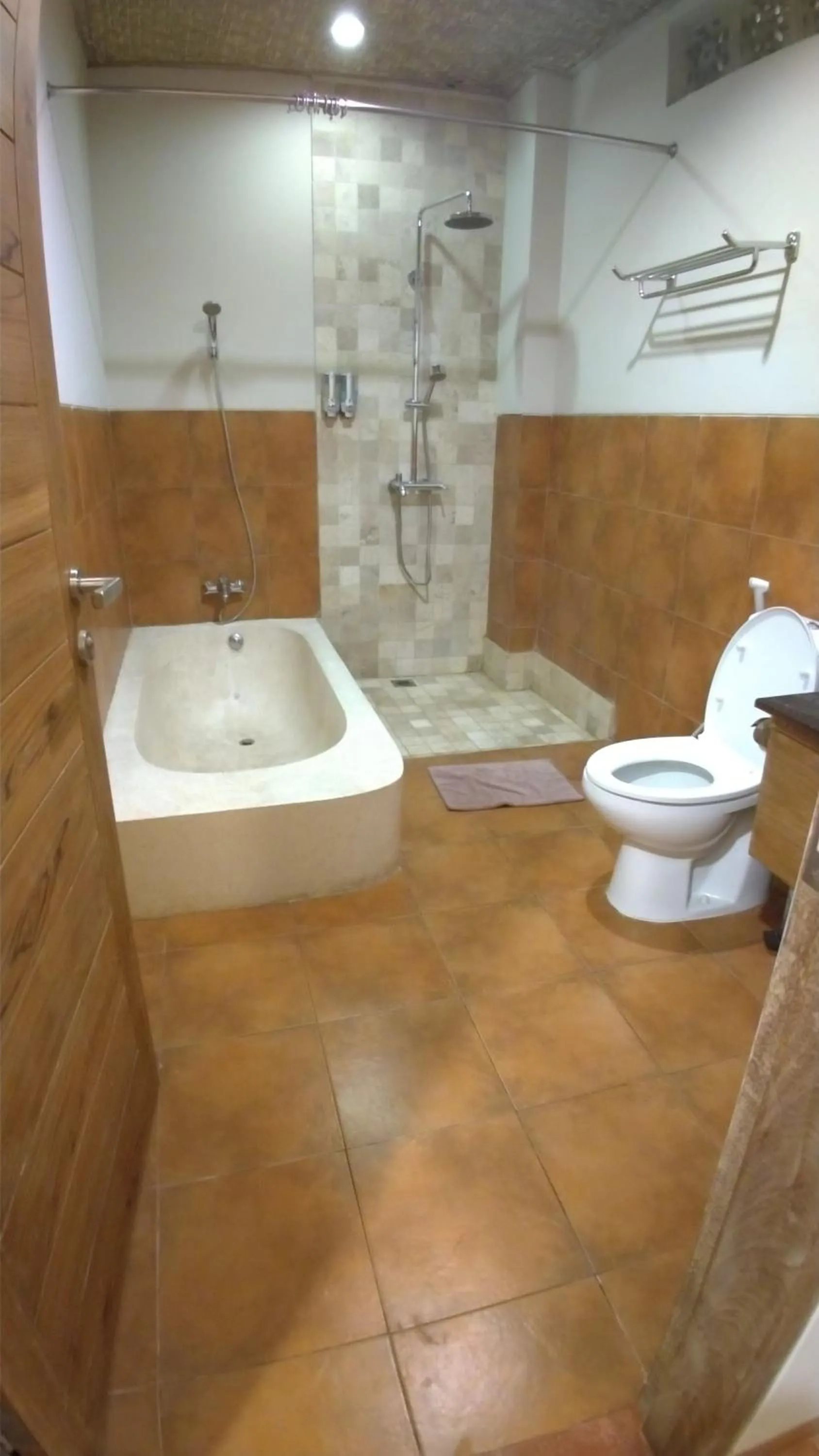 Bathroom in Jukung Guest House