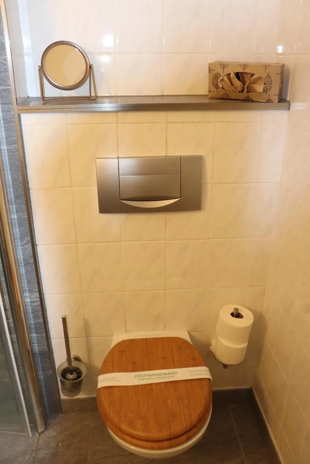 Toilet in Pension und Apartment Landhaus Fricke