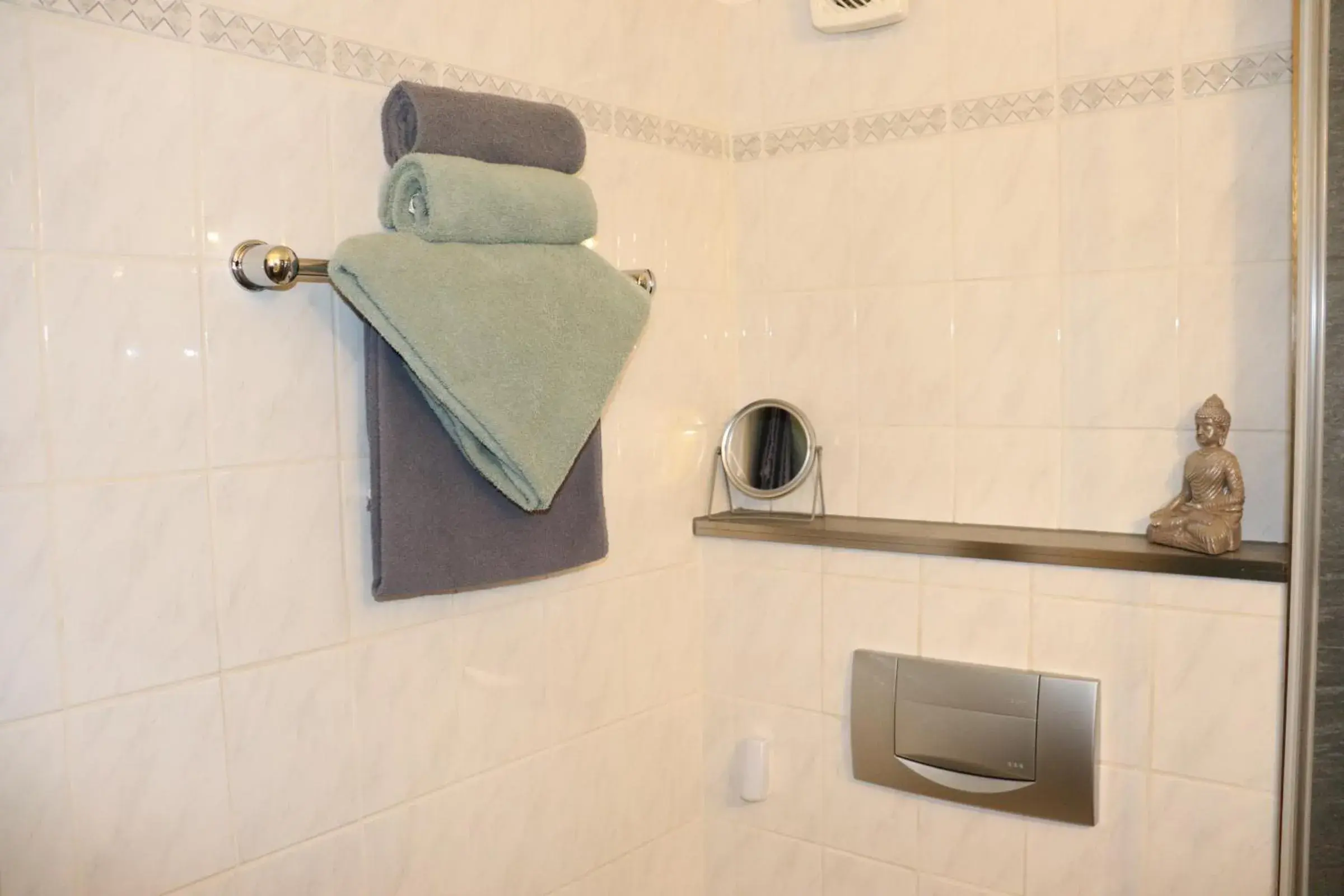 Double Room with Private Bathroom - single occupancy in Pension und Apartment Landhaus Fricke Double Room with Private Bathroom - single occupancy in Pension und Apartment Landhaus Fricke