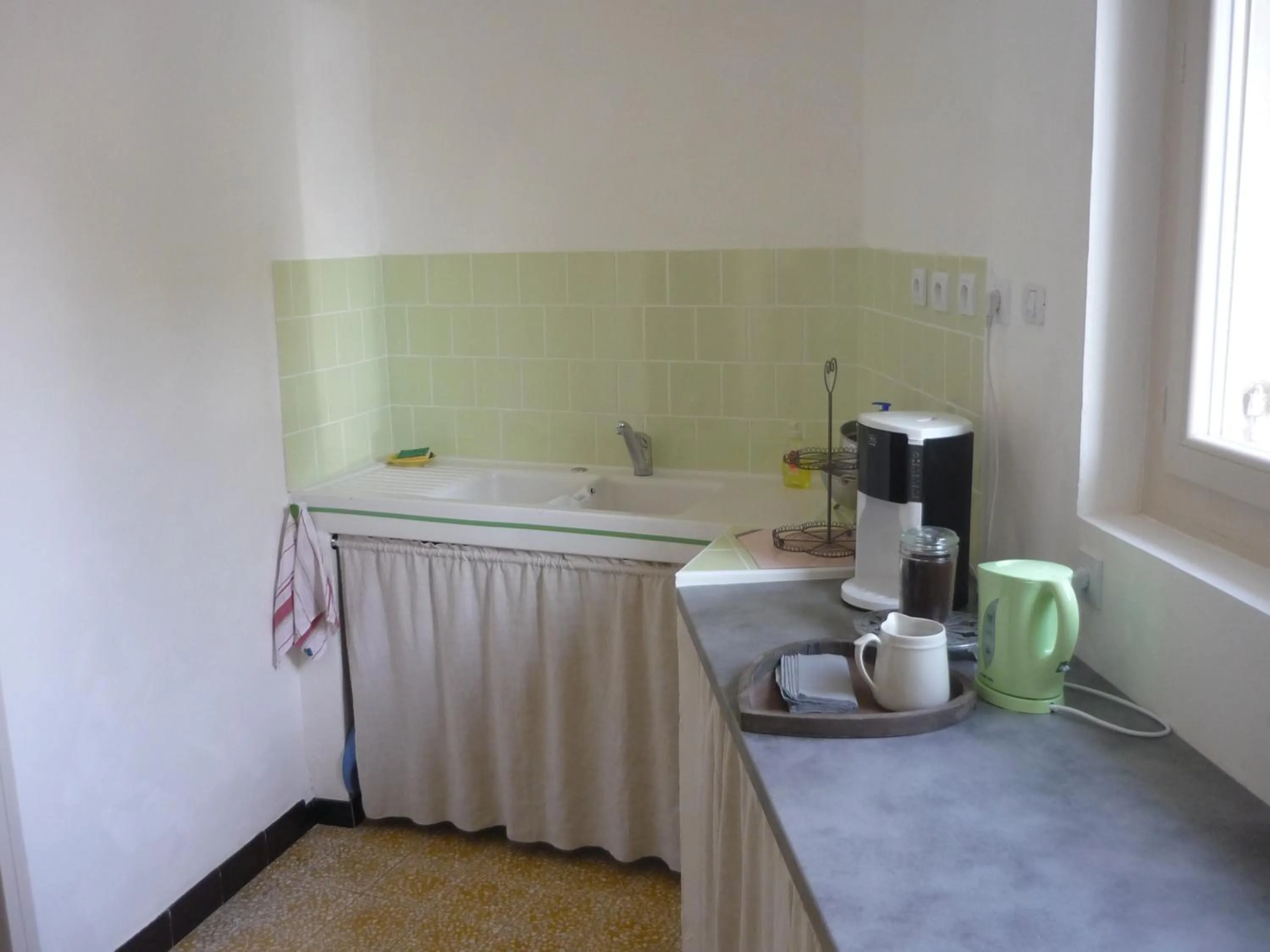 Coffee/tea facilities in B&B Lily et Paul