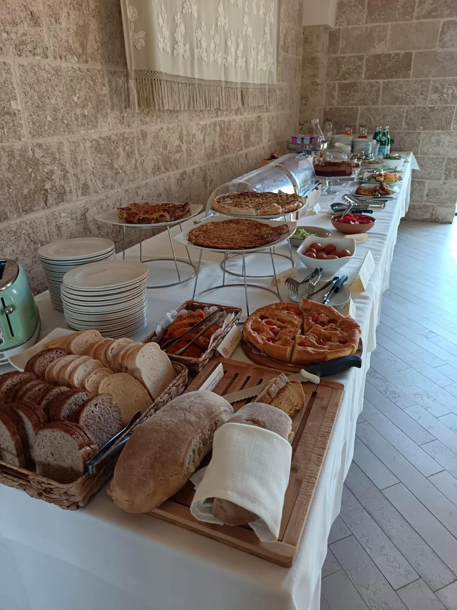 Continental breakfast in Secolario Masseria del Viverbene