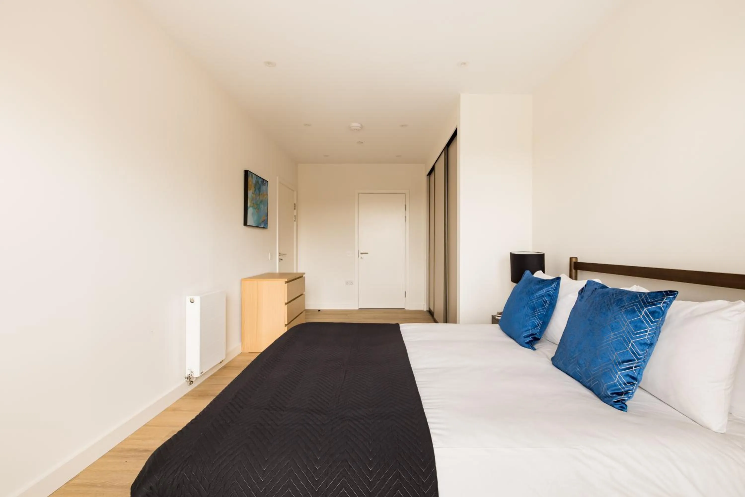 Bedroom, Bed in Charles Hope London Greenford