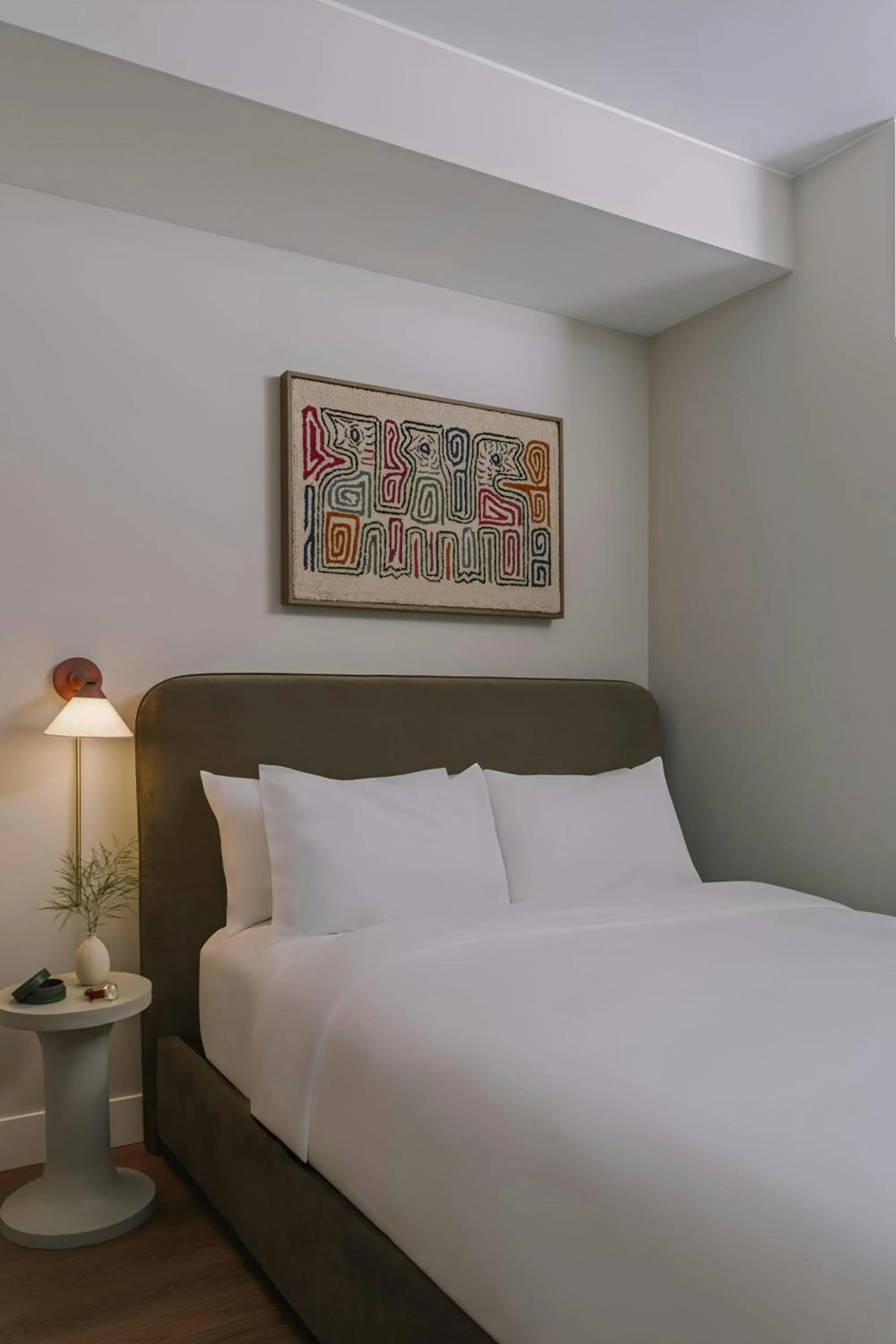 Bedroom, Bed in Sonder by Marriott Bonvoy North Loop Green Apartments North Loop