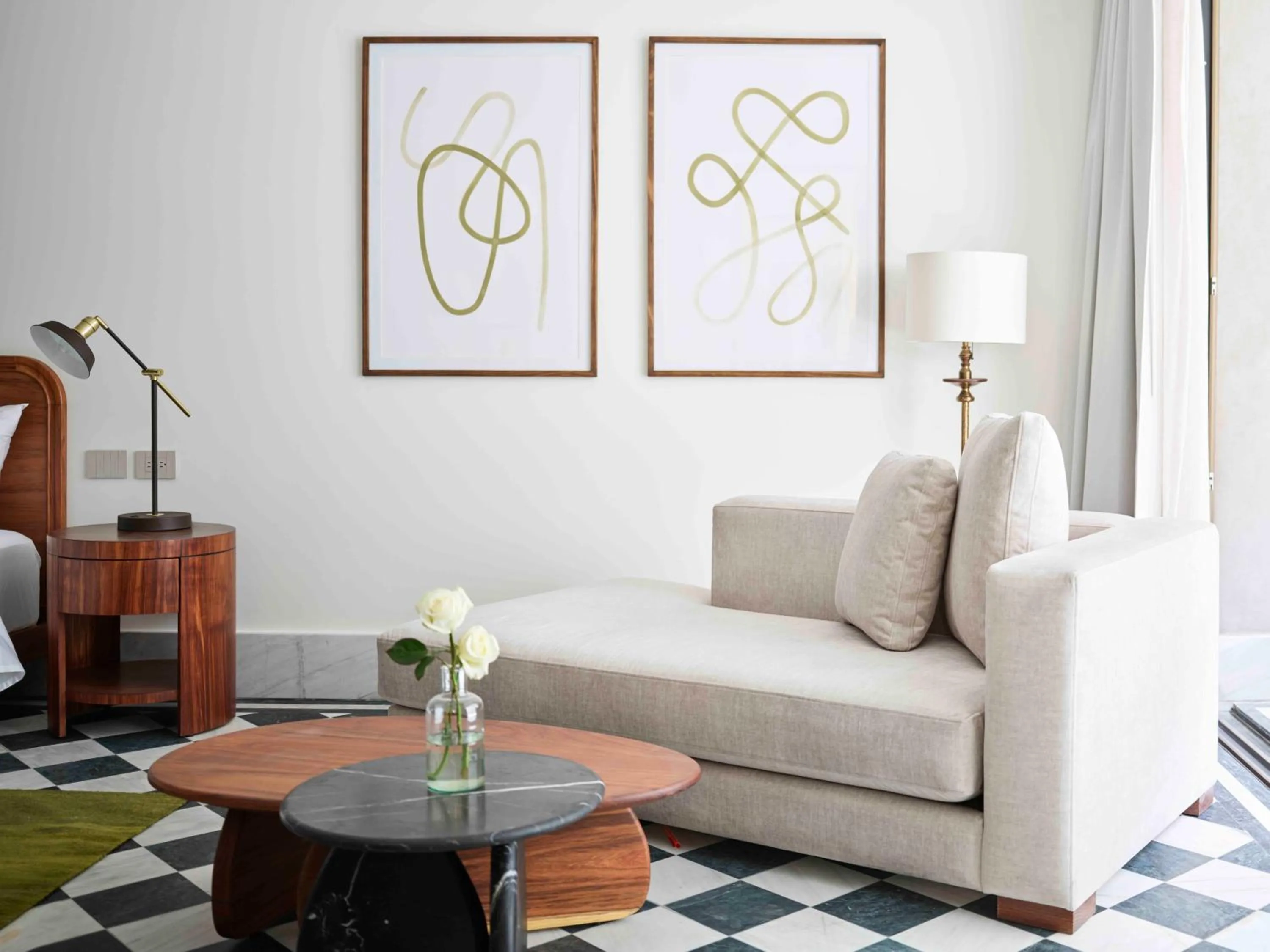 Seating area in Hotel Dama