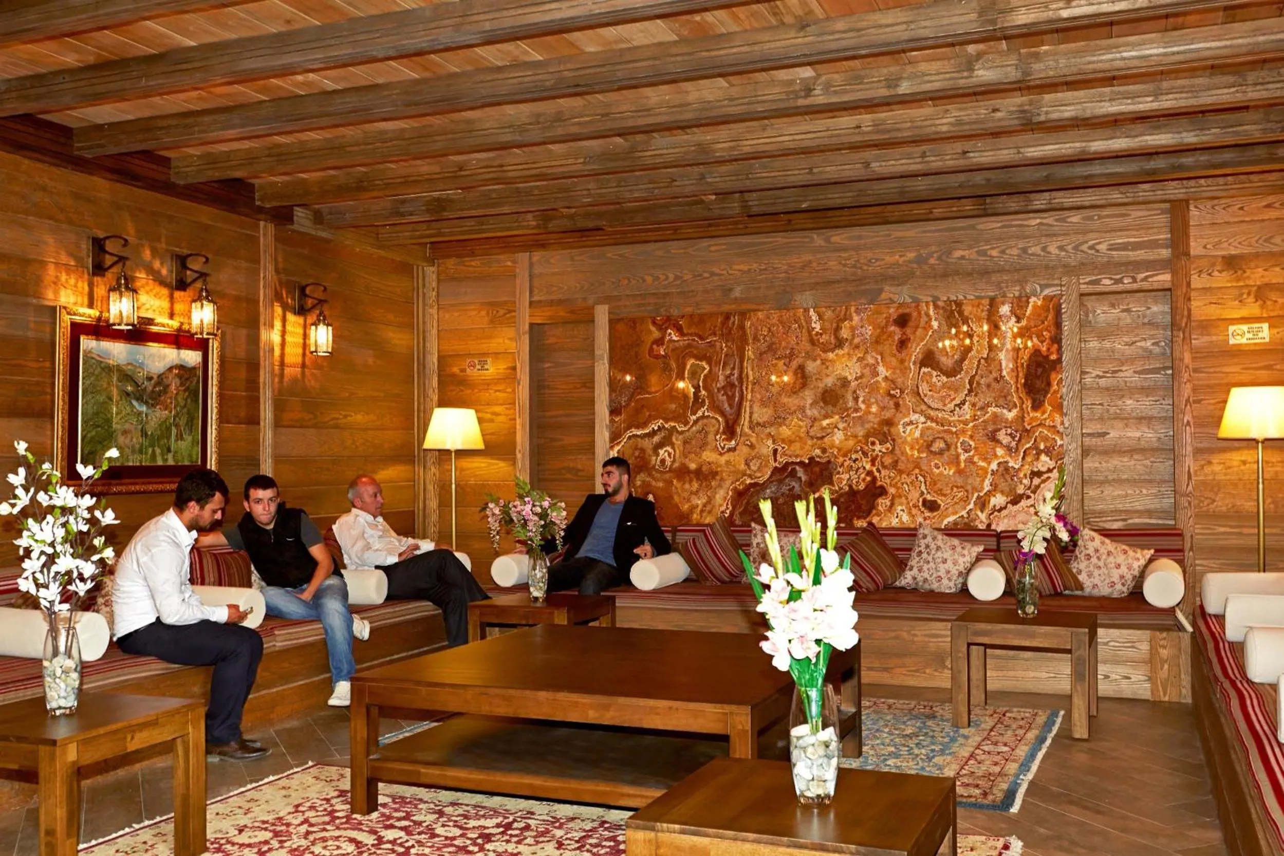 Lobby or reception in Royal Uzungol Hotel&Spa