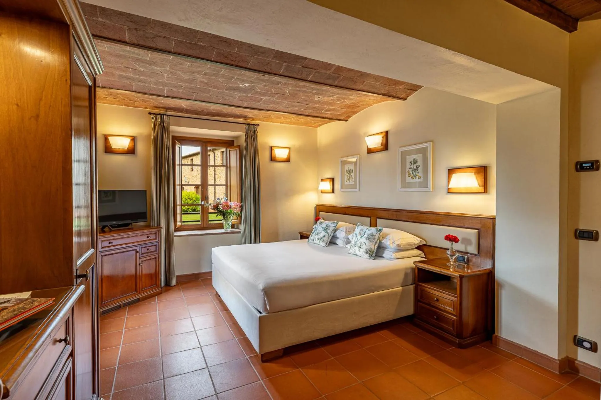 Bedroom, Bed in Wine Relais In Montecucco - ColleMassari Hospitality