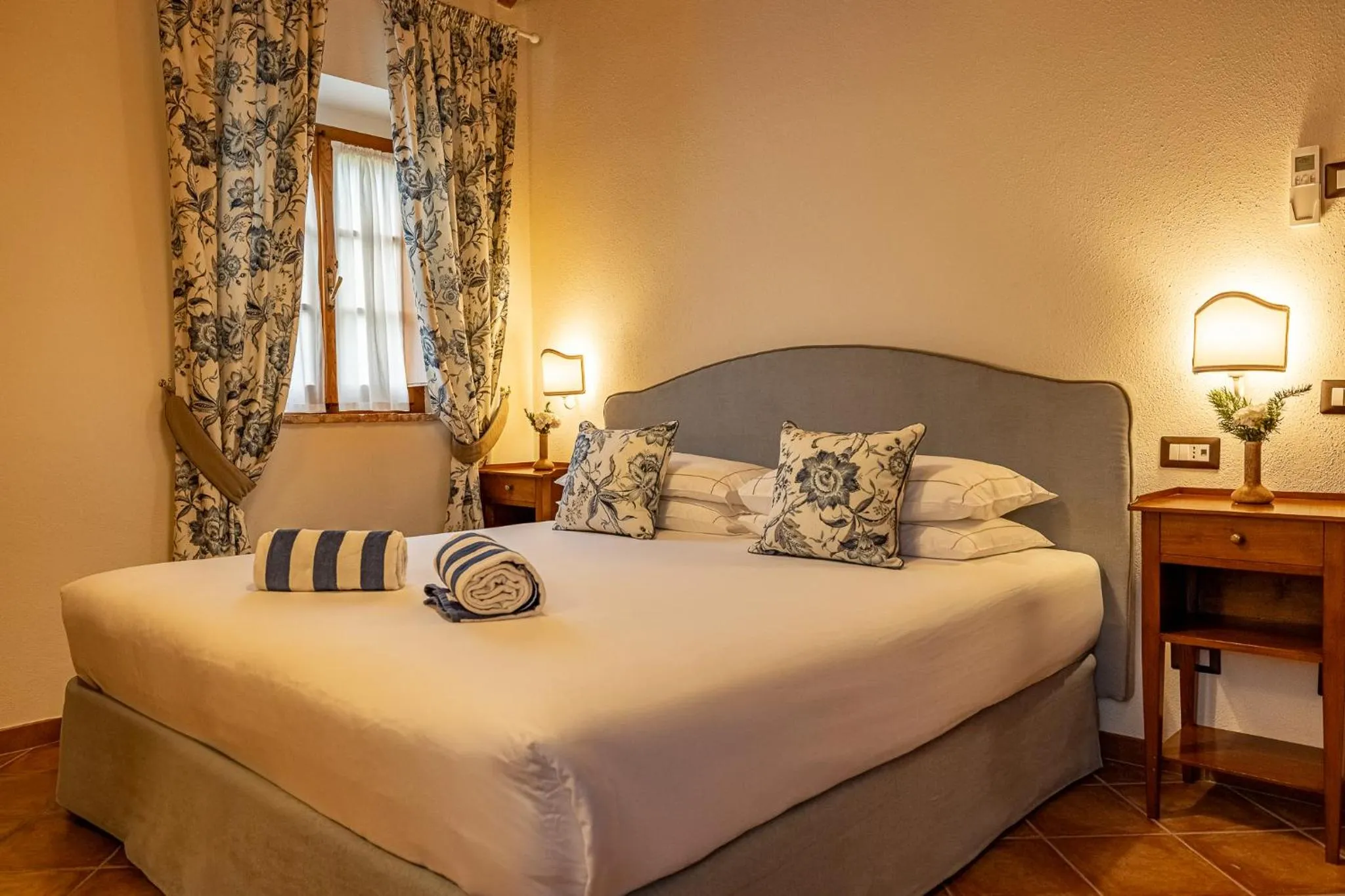 Bedroom, Bed in Wine Relais In Montecucco - ColleMassari Hospitality