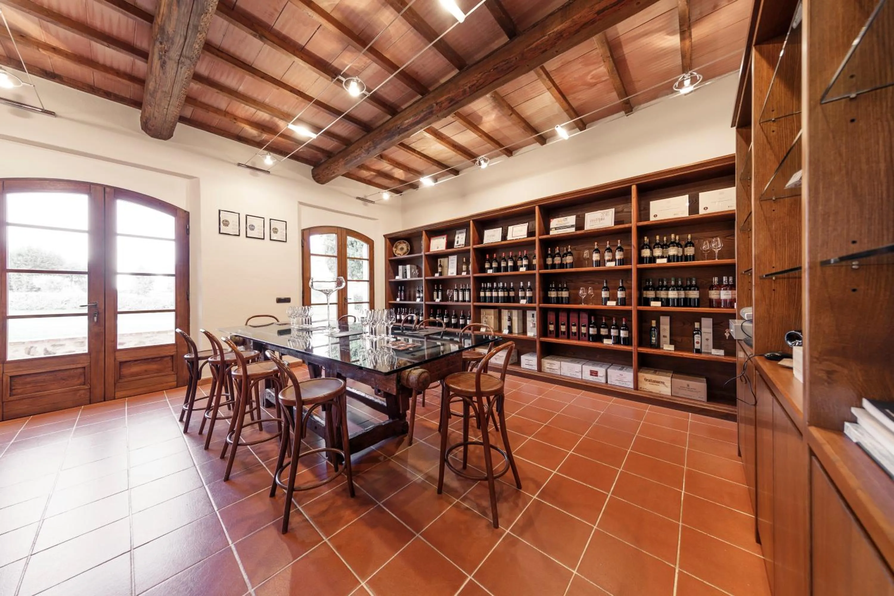 On-site shops in Wine Relais In Montecucco - ColleMassari Hospitality