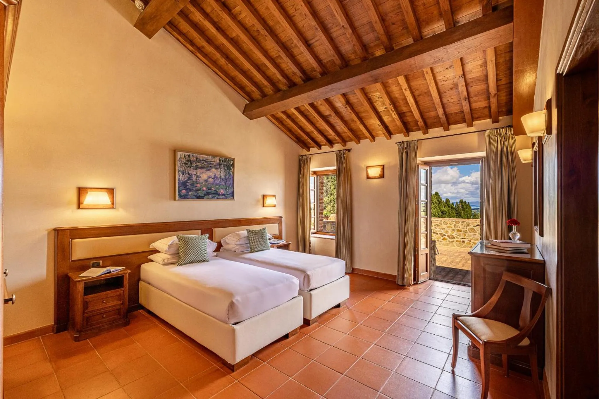 Balcony/Terrace, Bed in Wine Relais In Montecucco - ColleMassari Hospitality