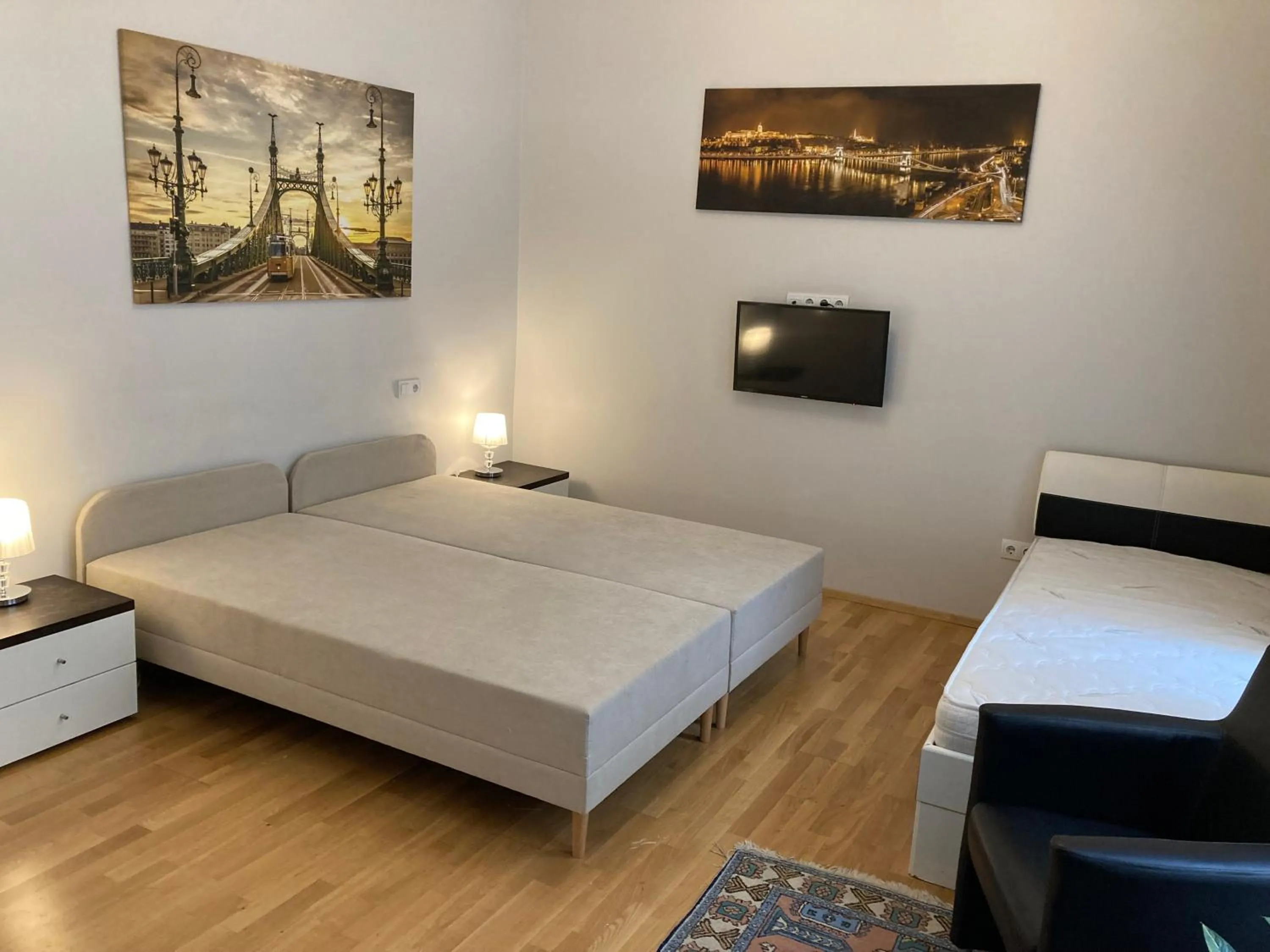 Bedroom, Bed in Anabelle Bed and Budapest