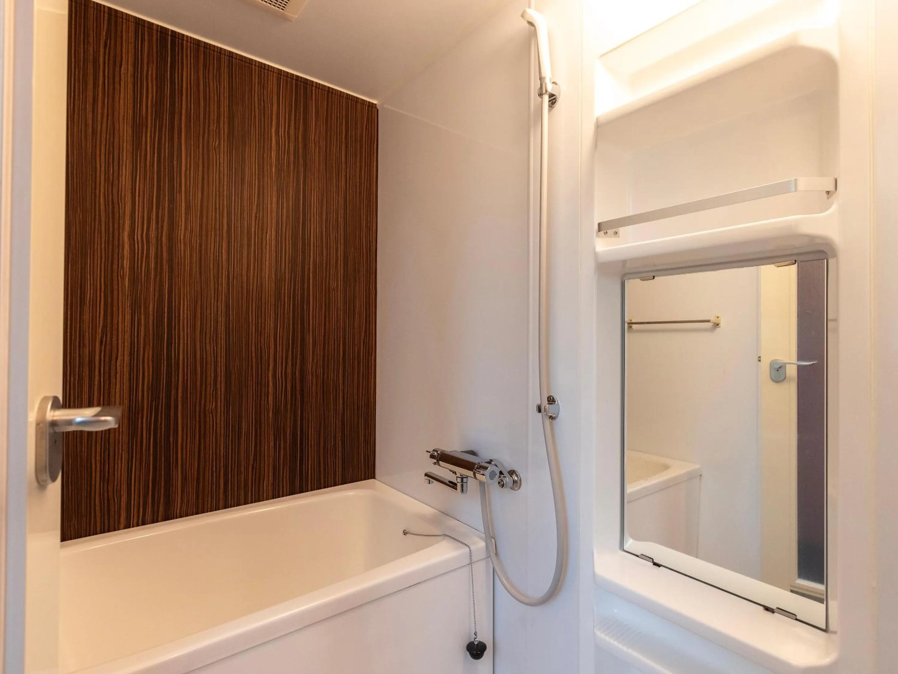 Shower in Tokachi Nakasatsunai Glamping Resort Feriendorf