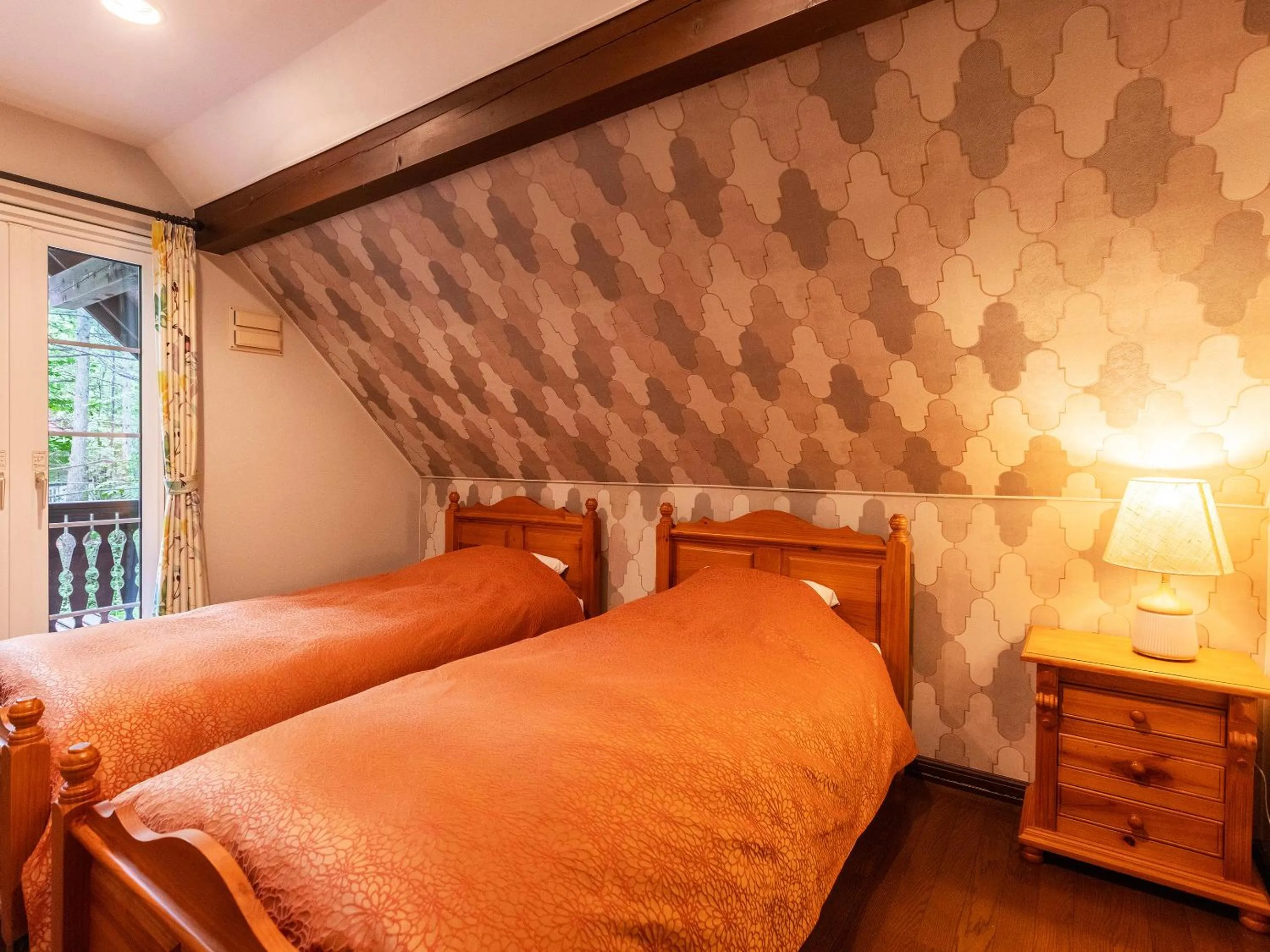 Bed in Tokachi Nakasatsunai Glamping Resort Feriendorf