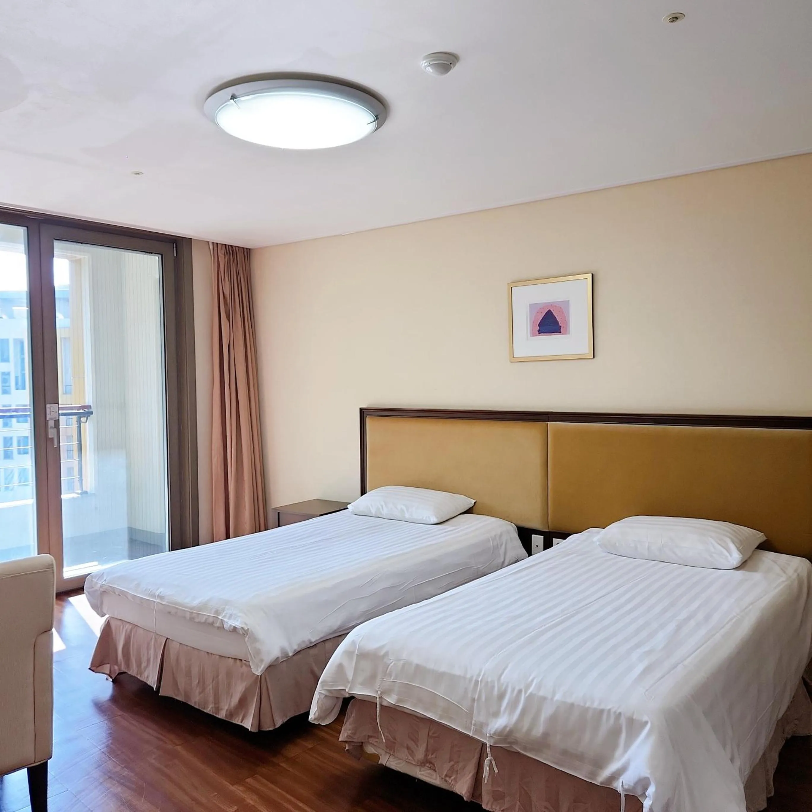 Bedroom, Bed in Jeongseon Mayhills Resort
