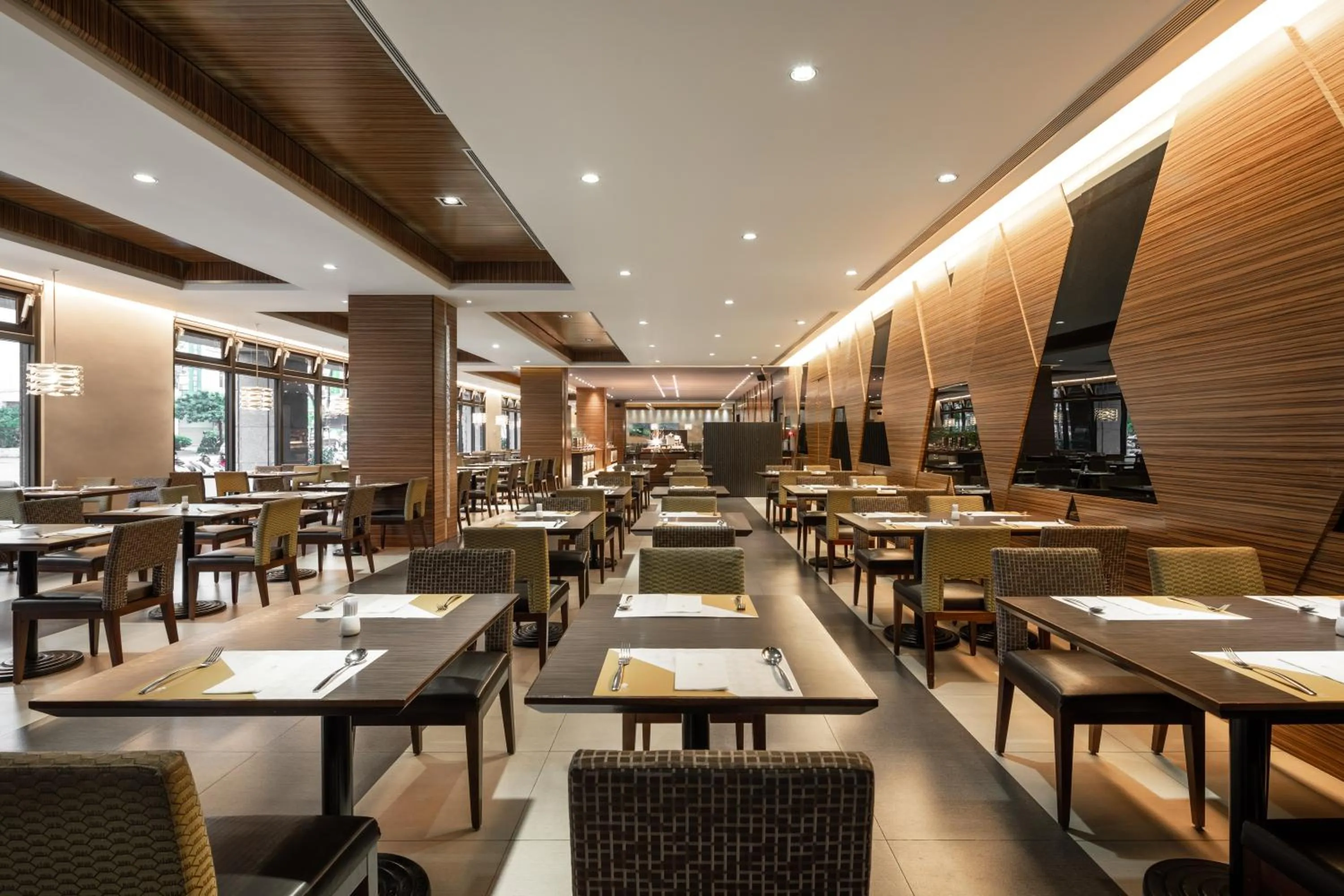 Restaurant/places to eat in Lakeshore Hotel Hualien