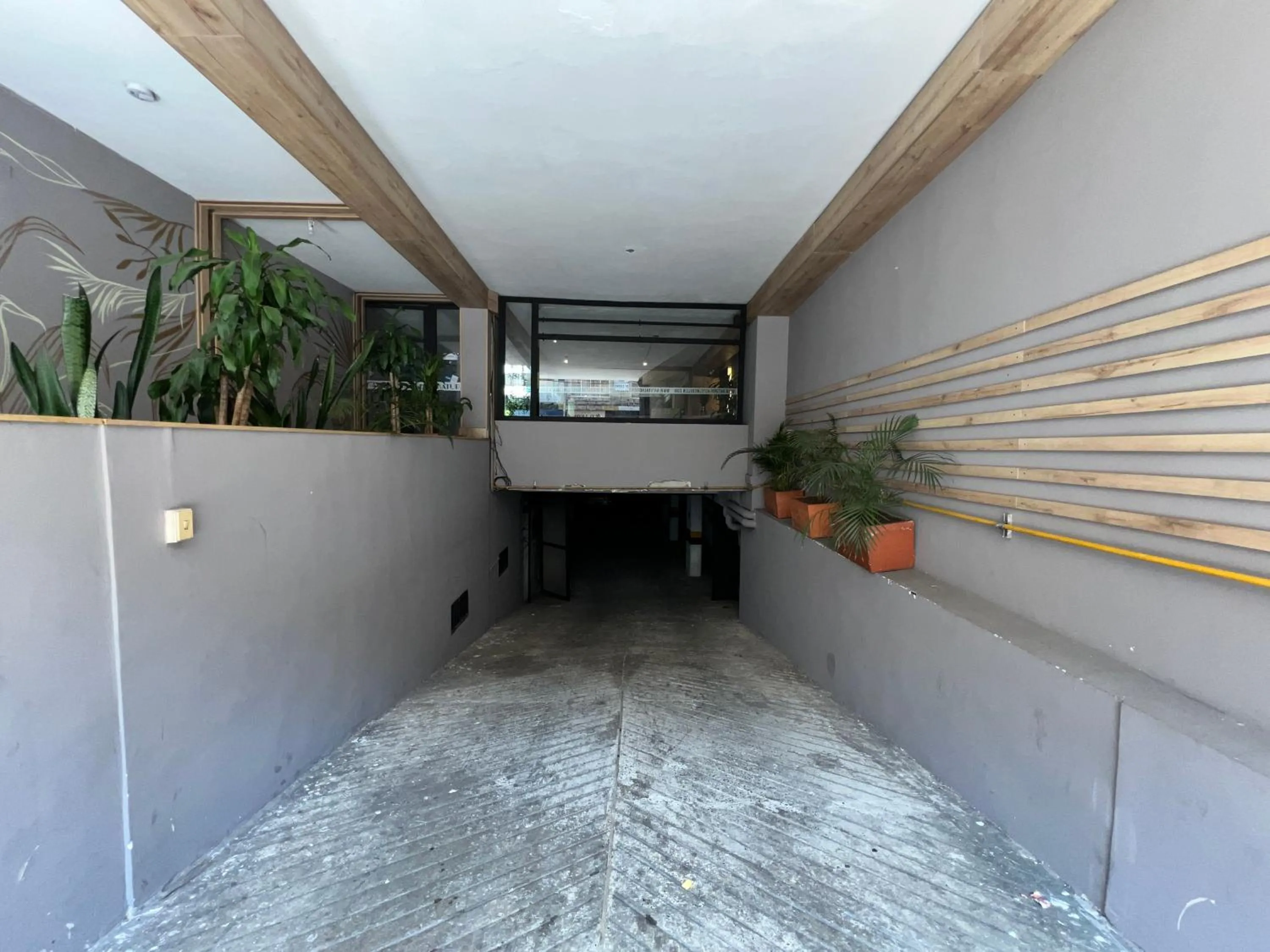 Parking in Hotel Natural Medellin