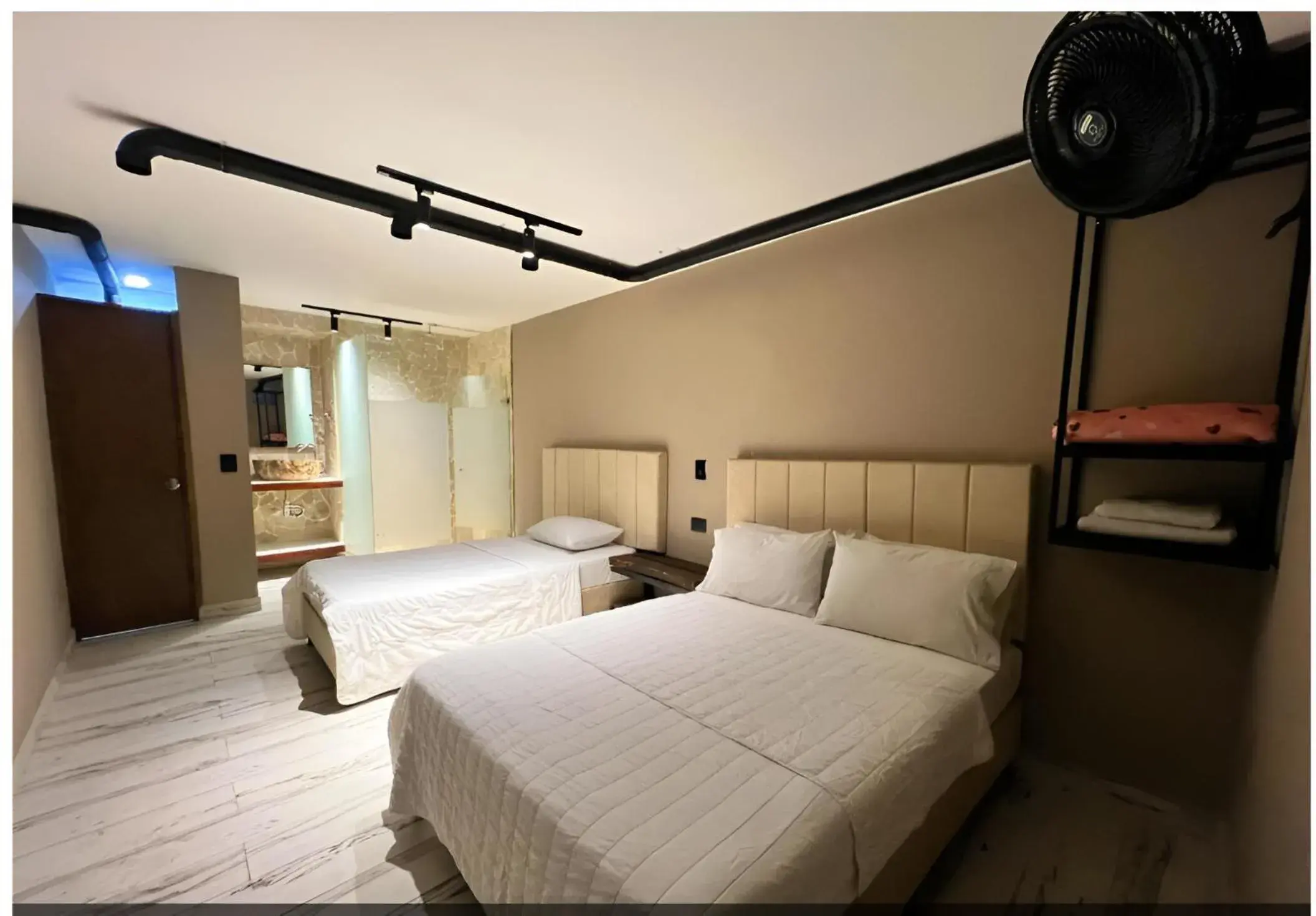 Triple Room in Hotel Natural Medellin Triple Room in Hotel Natural Medellin