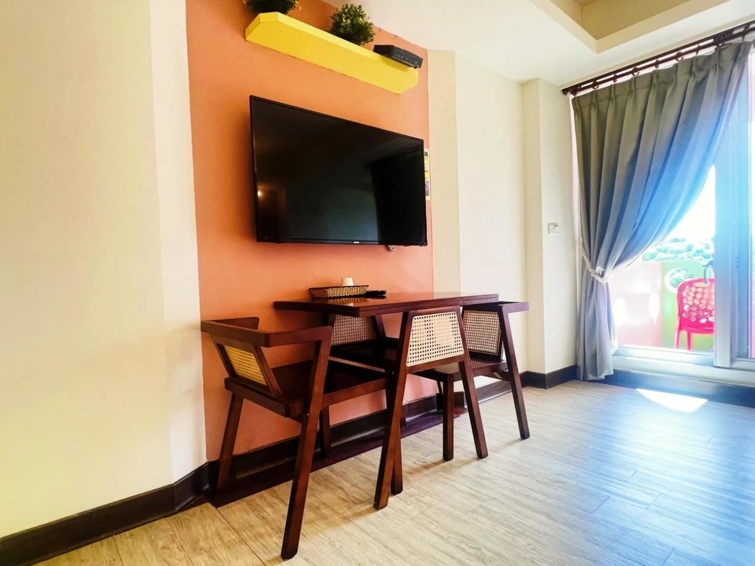 TV and multimedia in 墾丁茉莉民宿