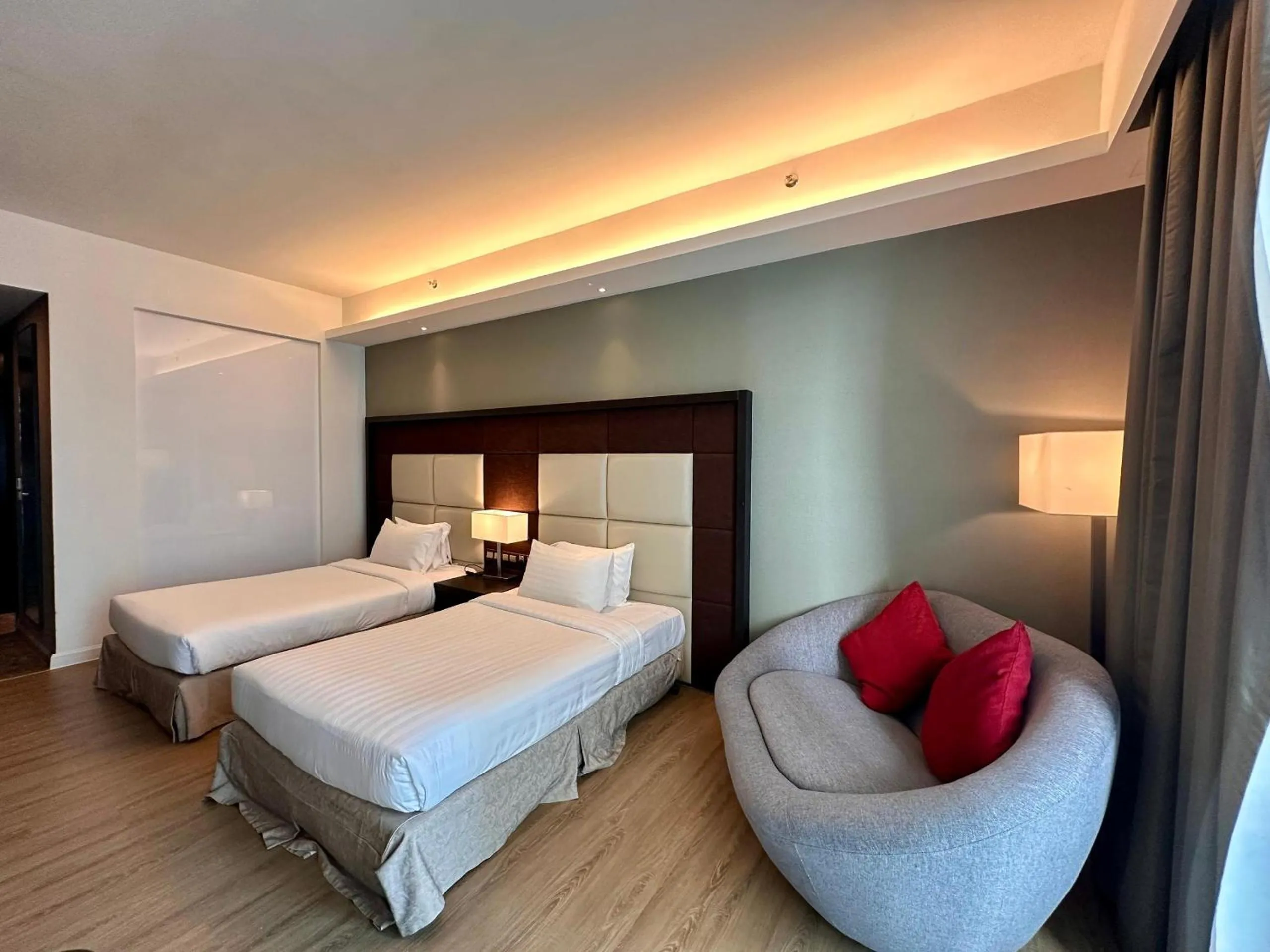 Bed in Swiss-Garden Hotel Melaka