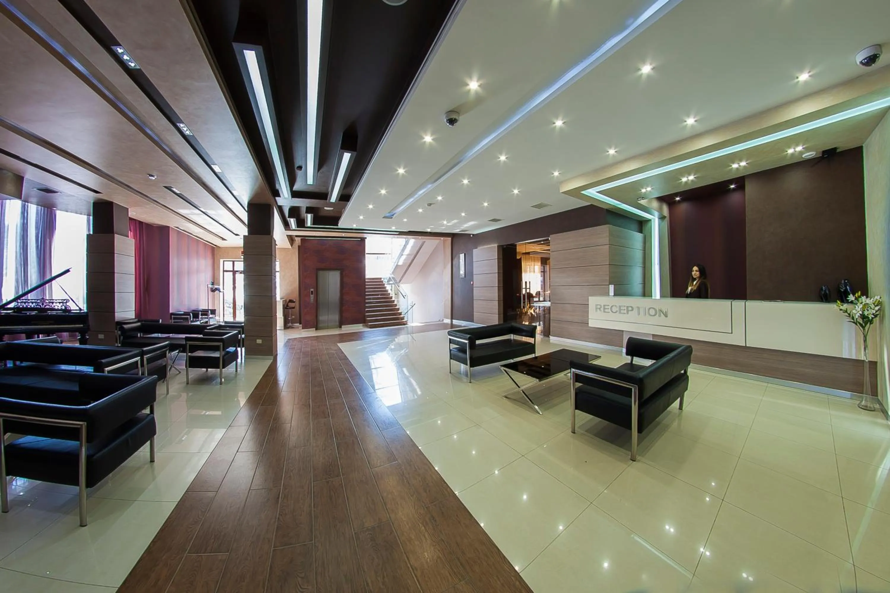 Lobby or reception in Alpina Resort by Stellar Hotels, Tsaghkadzor