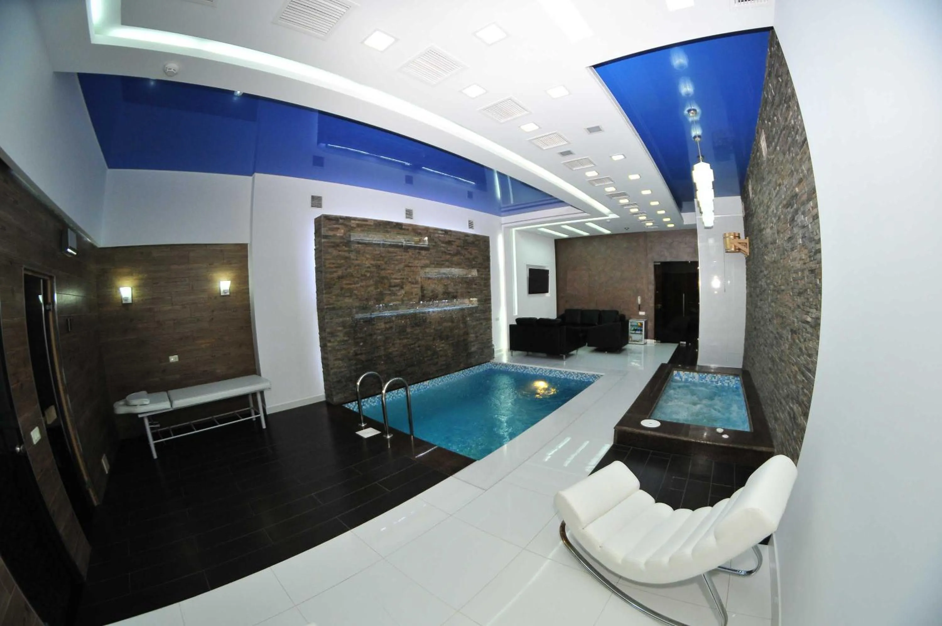 Swimming pool in Alpina Resort by Stellar Hotels, Tsaghkadzor
